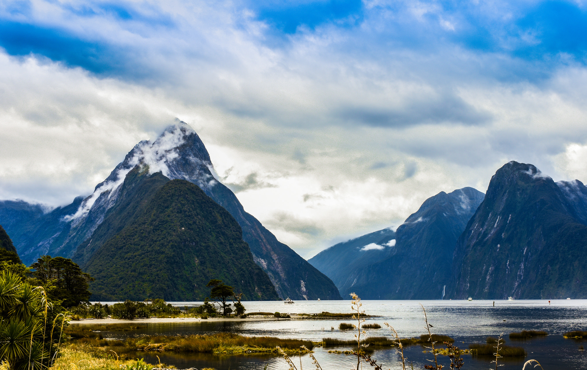 Nikon D7200 sample photo. Milford sound, nz photography