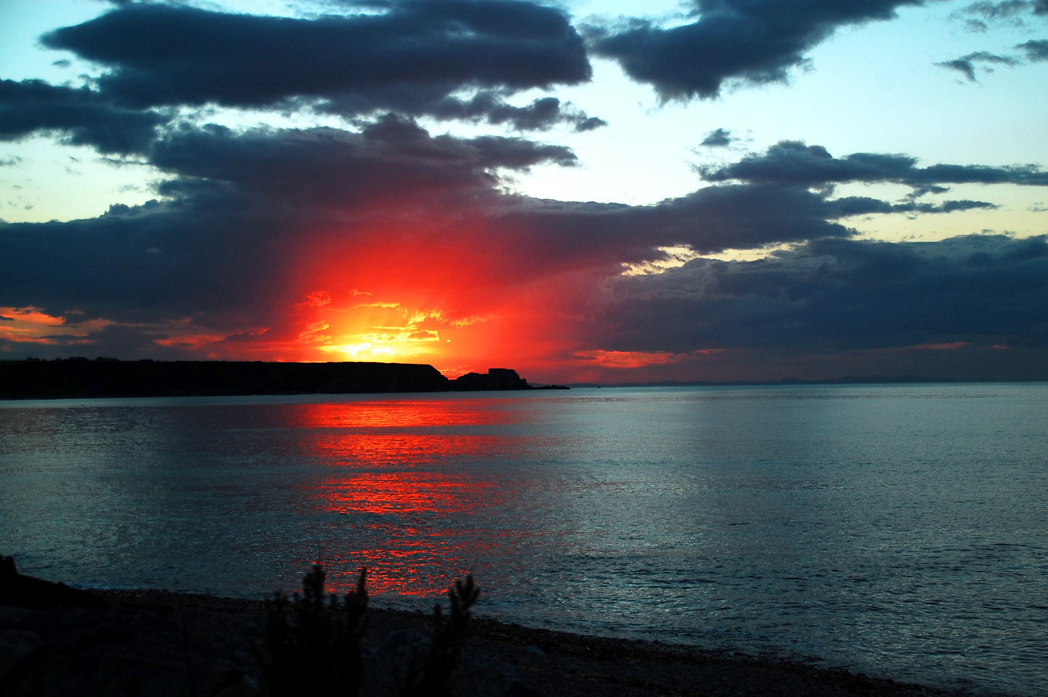 Nikon D40 sample photo. Good night photography