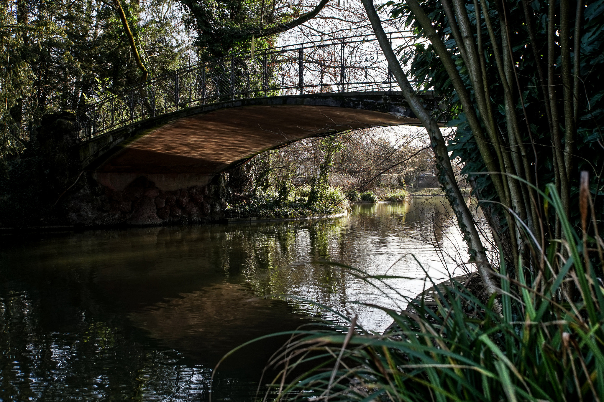 Sony a7 + Sony DT 50mm F1.8 SAM sample photo. Sous le pont photography