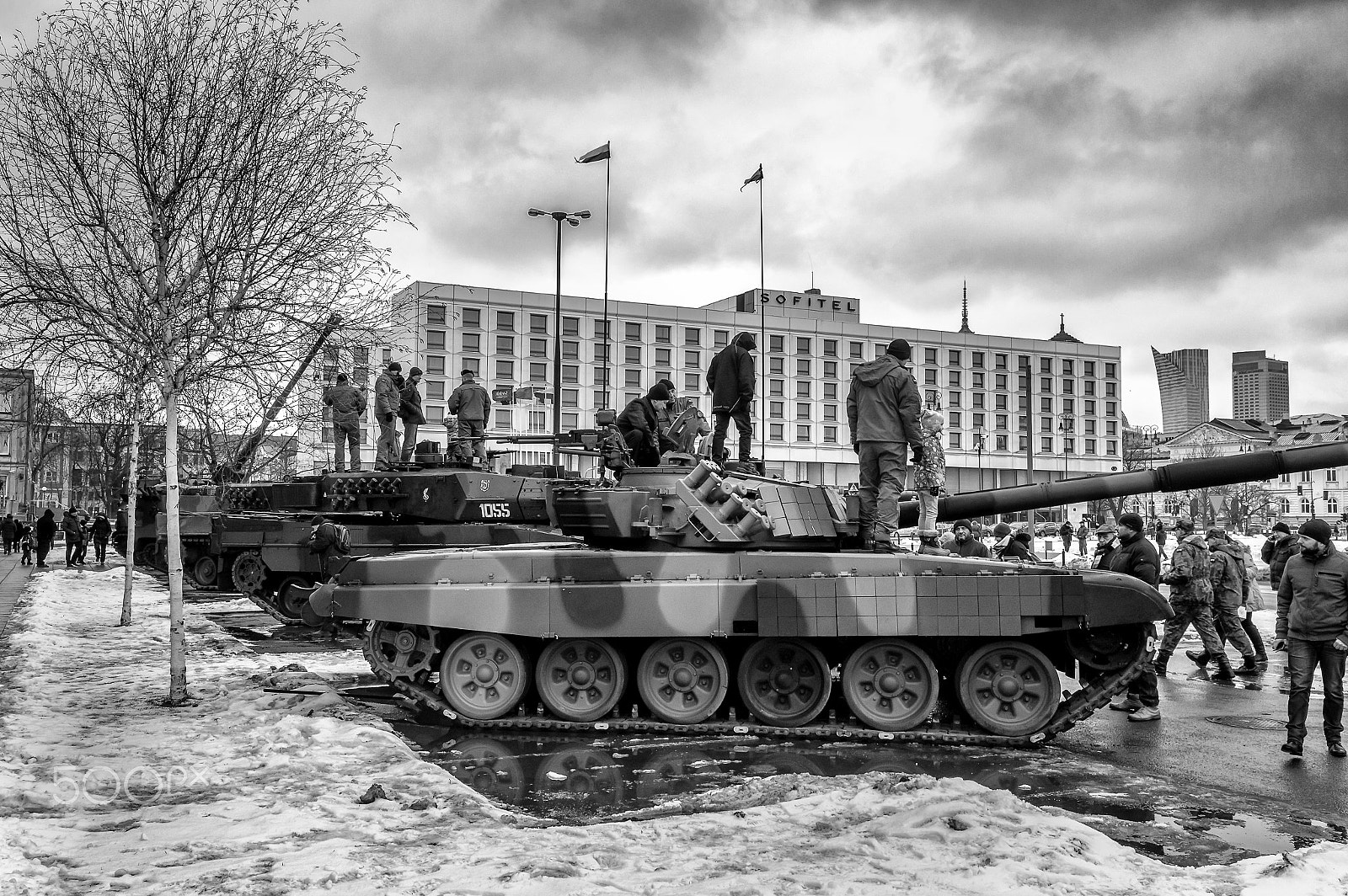 Sigma AF 10-20mm F4-5.6 EX DC sample photo. Modern military vehicle photography