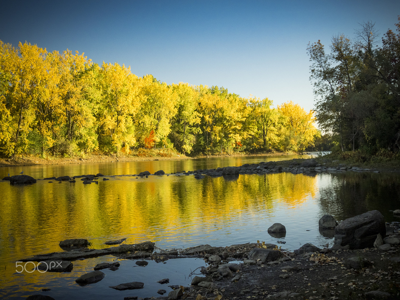 Olympus OM-D E-M1 sample photo. Autumn landscape photography