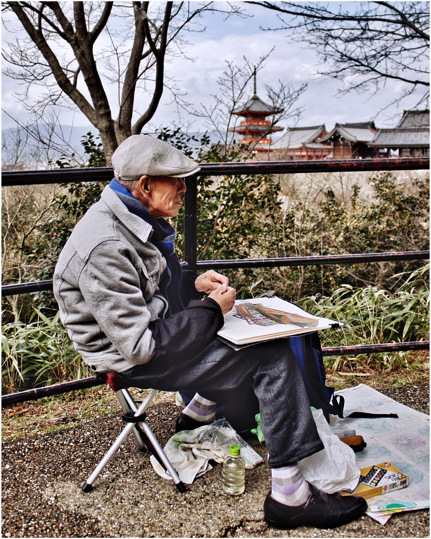 Canon EOS 500D (EOS Rebel T1i / EOS Kiss X3) sample photo. Sketch artist of kiyomizu temple photography