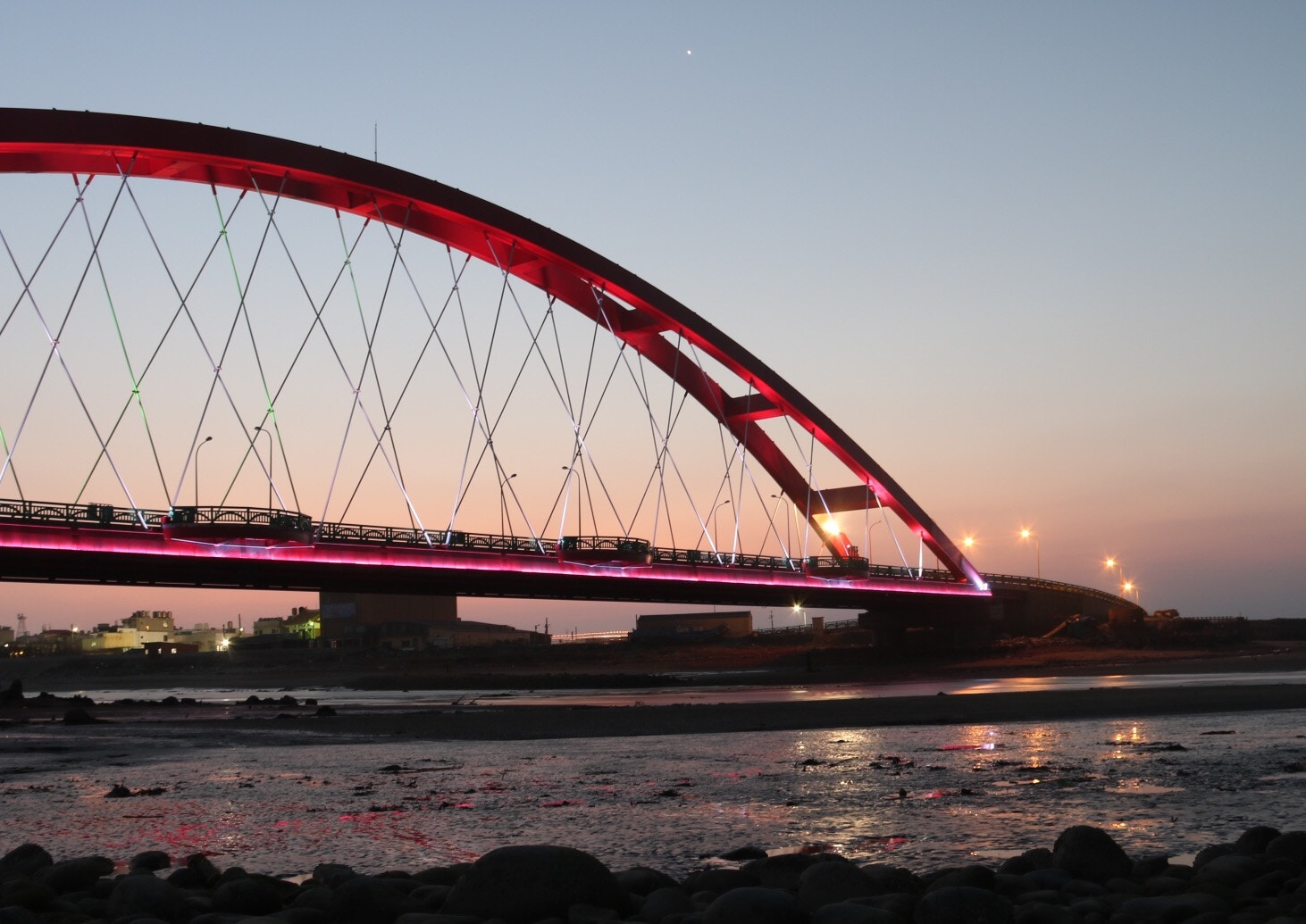 Canon EOS 760D (EOS Rebel T6s / EOS 8000D) sample photo. Rainbow bridge photography