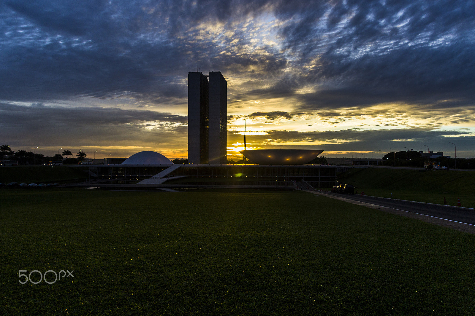 Canon EF-S 17-55mm F2.8 IS USM sample photo. Congresso nacional photography