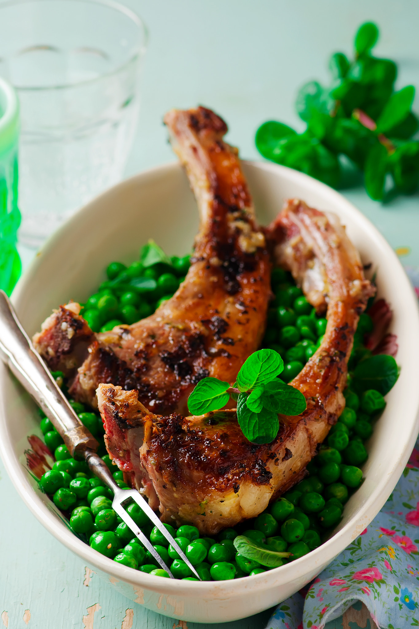 Nikon AF-S Micro-Nikkor 105mm F2.8G IF-ED VR sample photo. Lamb chops marinated with mint and  green pea photography