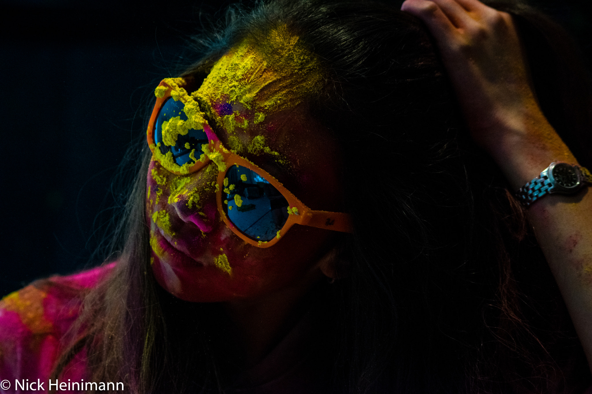 Sigma 70-300mm F4-5.6 APO DG Macro sample photo. A date with powder photography