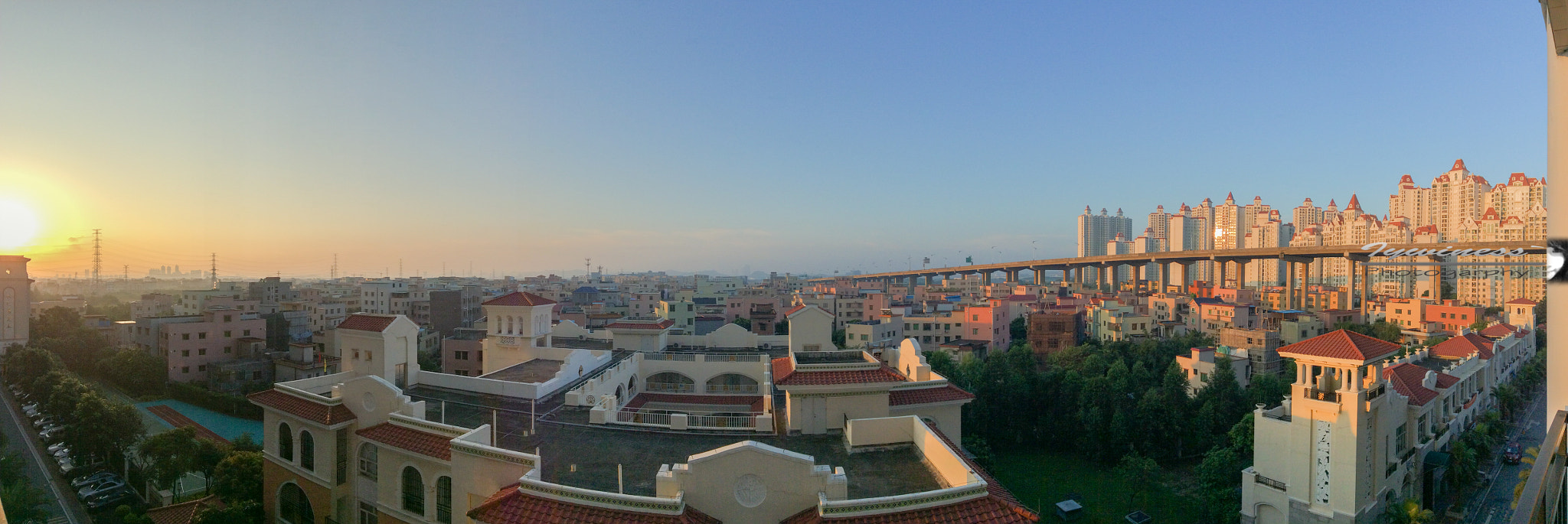 iPad mini 2 back camera 3.3mm f/2.4 sample photo. Morning in guangzhou photography