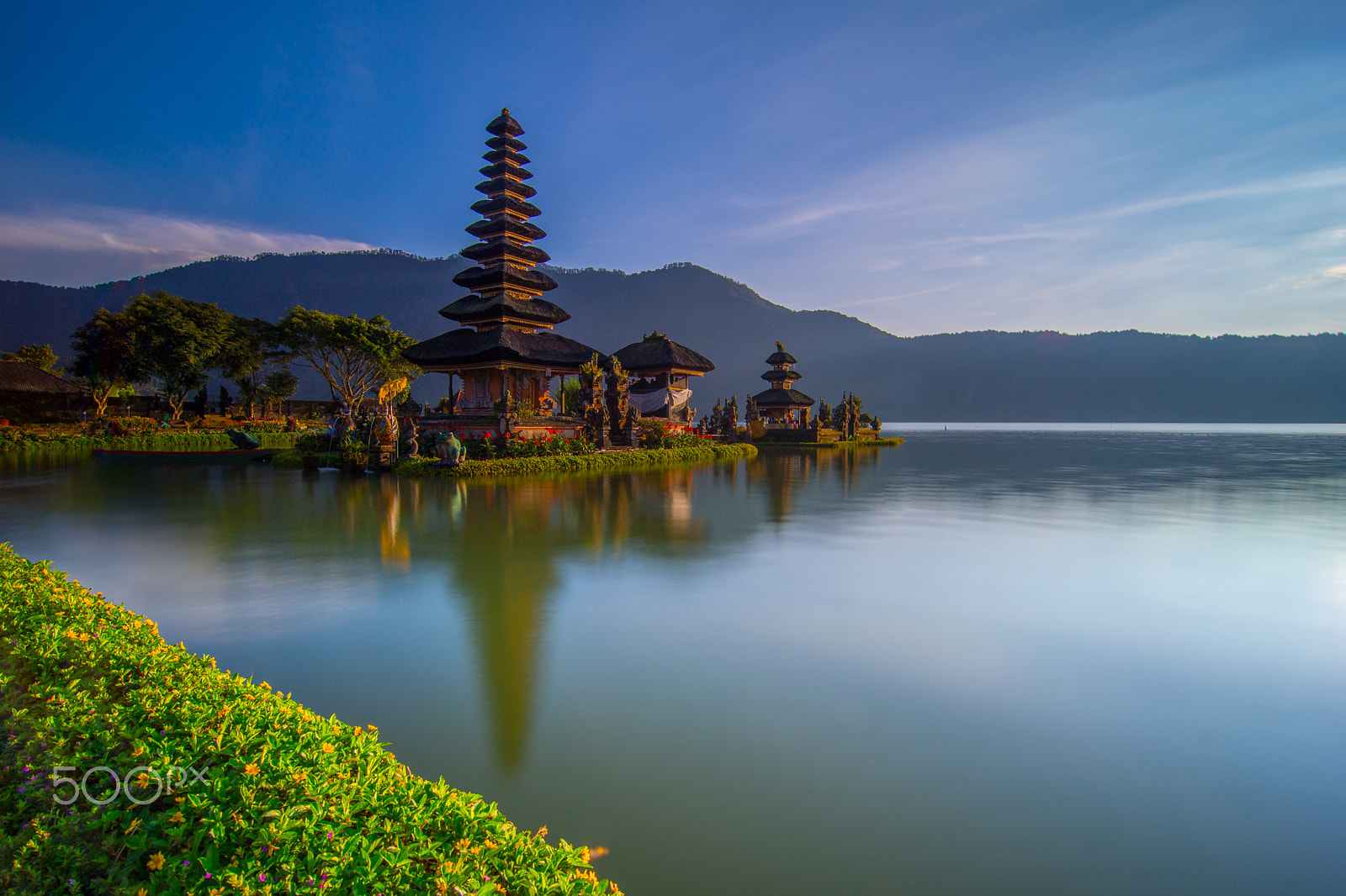 Tokina AT-X Pro 11-16mm F2.8 DX sample photo. The mother temple photography