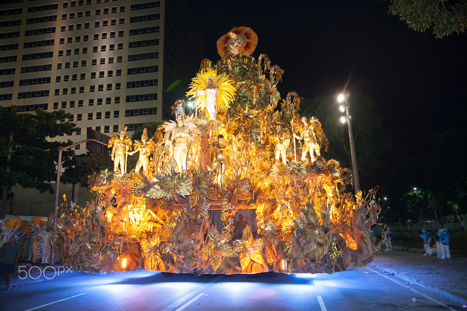 Nikon AF-S Nikkor 24-120mm F4G ED VR sample photo. Parade of the samba school portela photography
