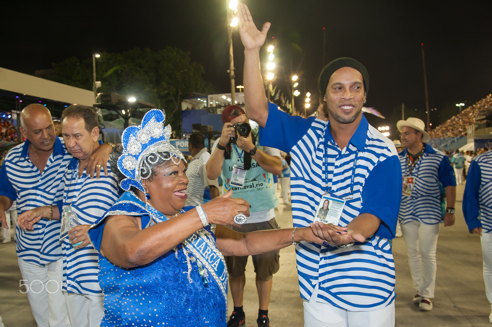 Nikon AF-S Nikkor 24-120mm F4G ED VR sample photo. Ronaldinho football player at the carnival of rio de janeiro photography