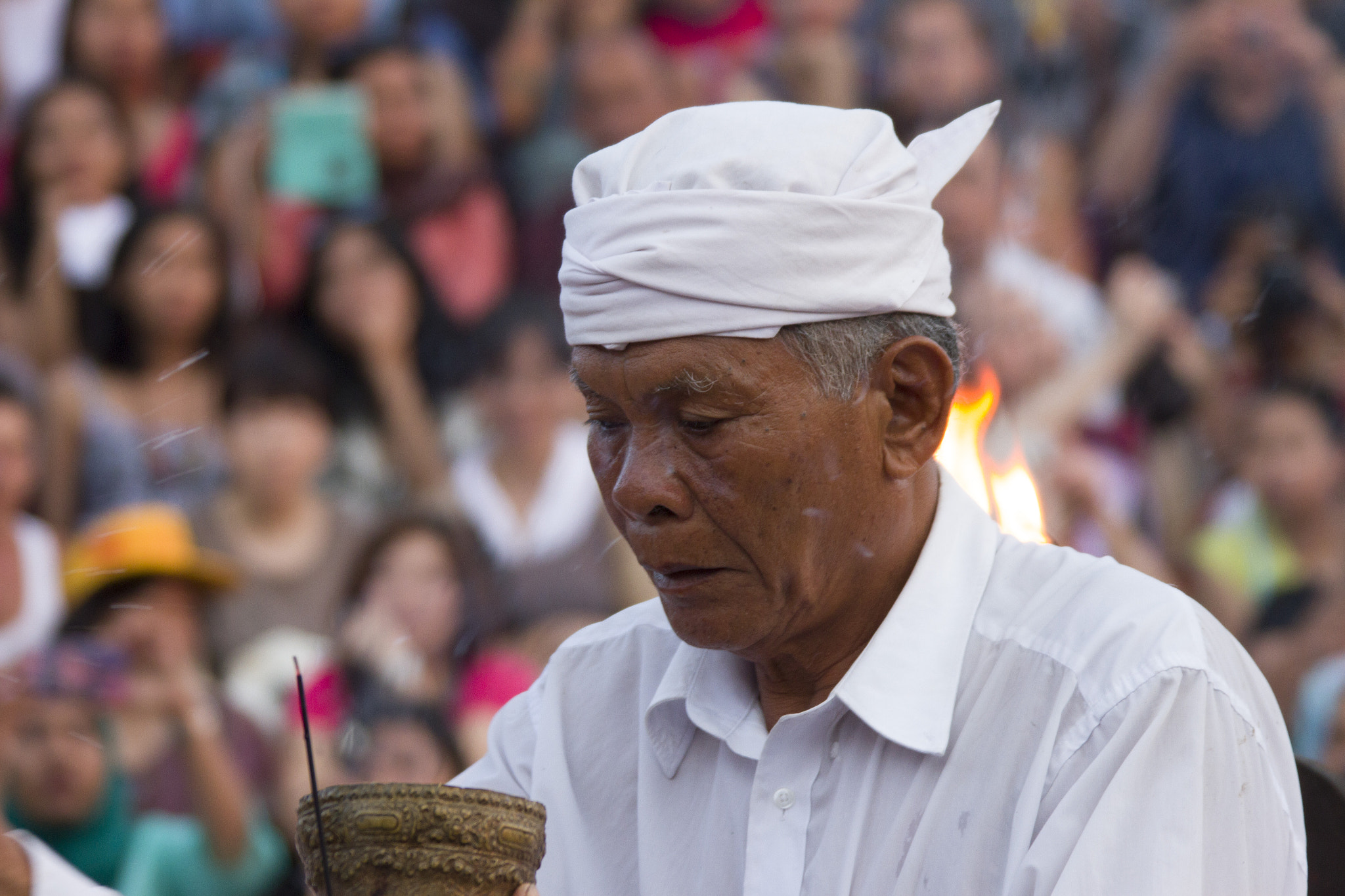 Canon EF 28-300mm F3.5-5.6L IS USM sample photo. Kecak 2 photography