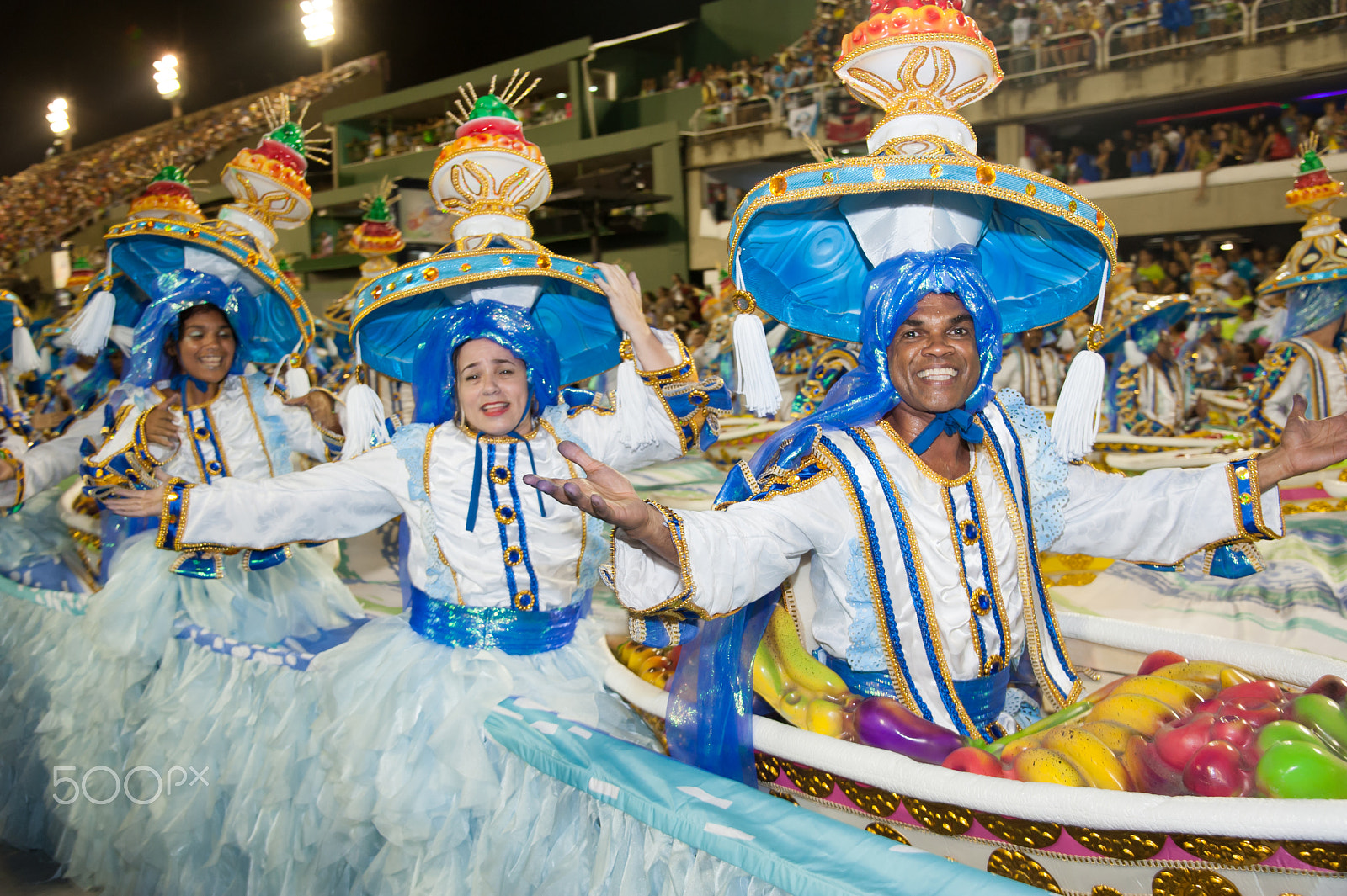 Nikon AF-S Nikkor 24-120mm F4G ED VR sample photo. Parade of the samba school portela photography