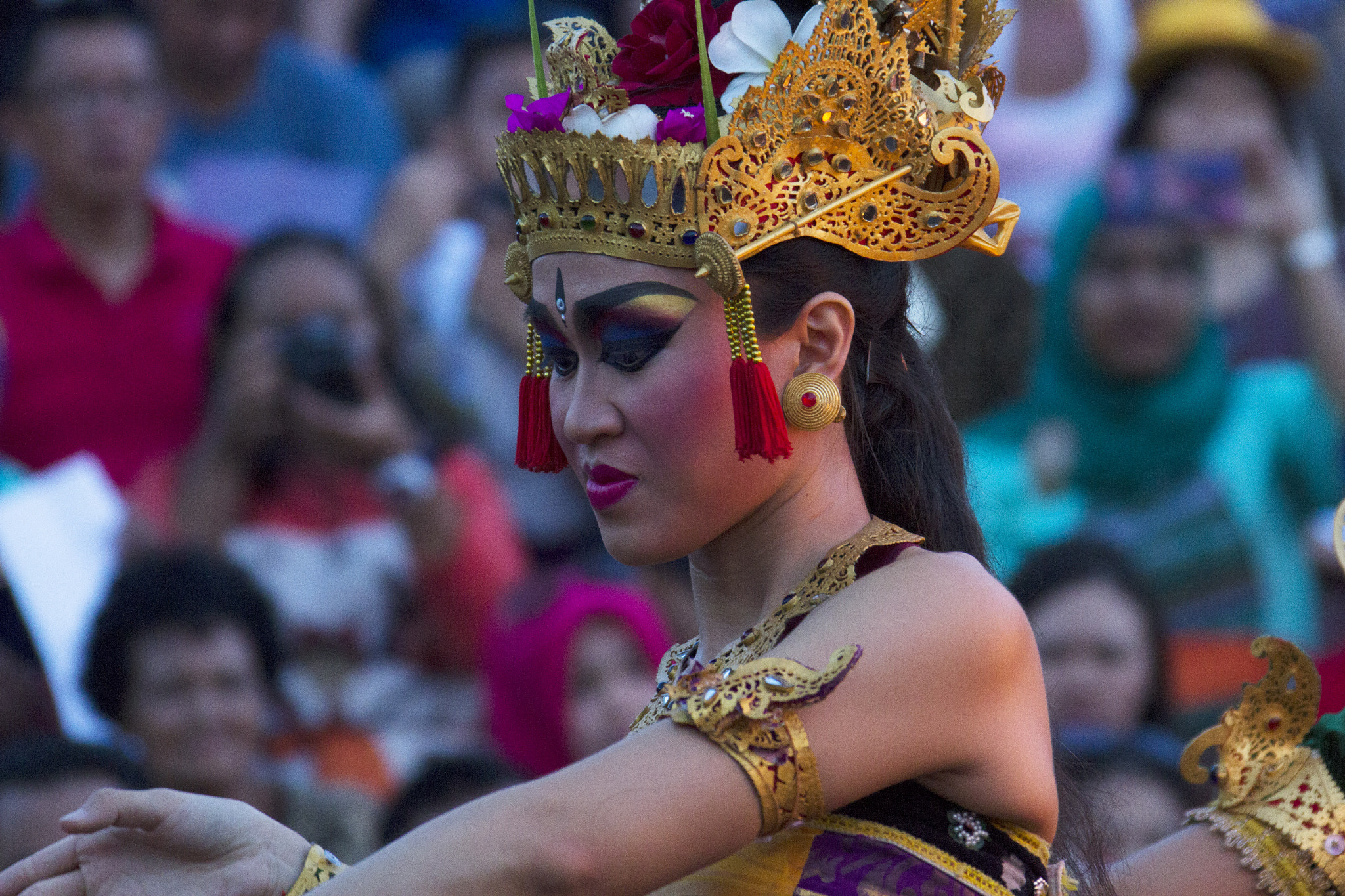 Canon EOS 7D + Canon EF 28-300mm F3.5-5.6L IS USM sample photo. Kecak 2 photography