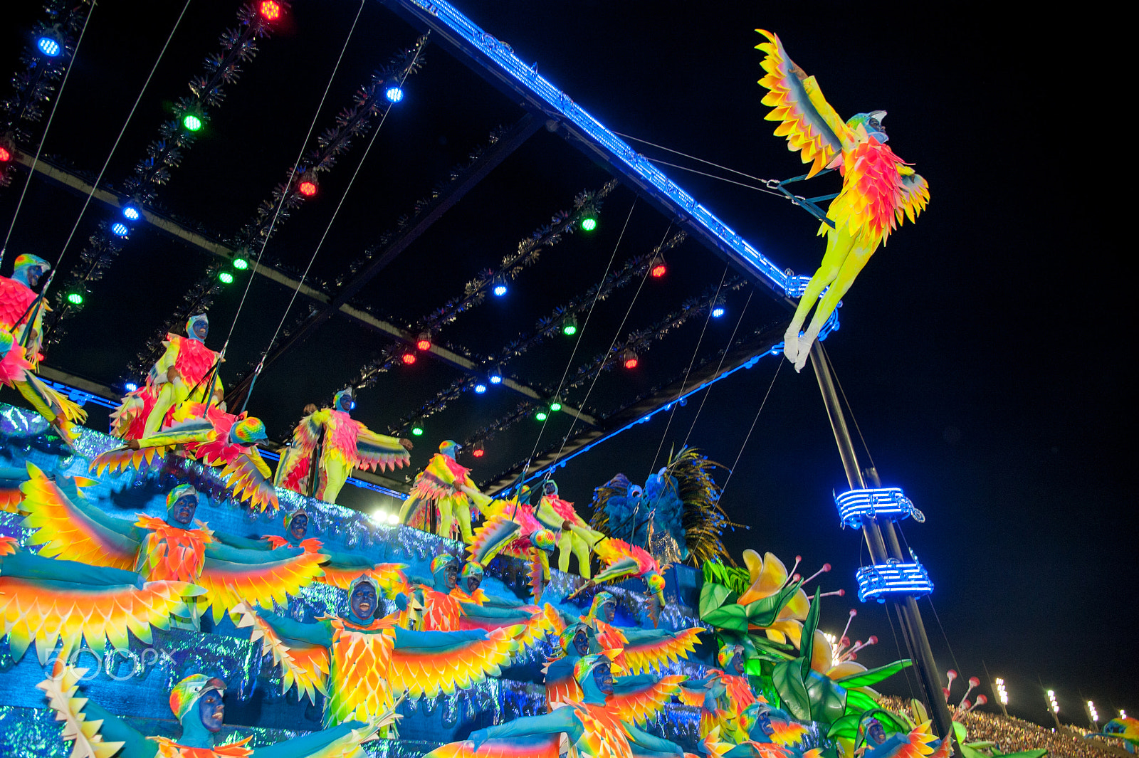 Nikon AF-S Nikkor 24-120mm F4G ED VR sample photo. Parade of the samba school portela photography