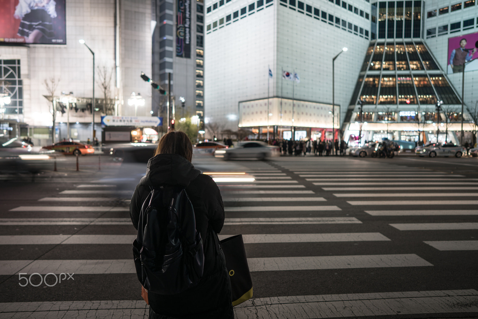 ZEISS Batis 25mm F2 sample photo. Korea nightscape photography