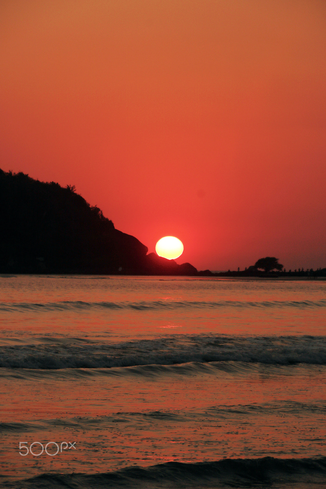 Canon EOS 750D (EOS Rebel T6i / EOS Kiss X8i) sample photo. Sunset vibes photography