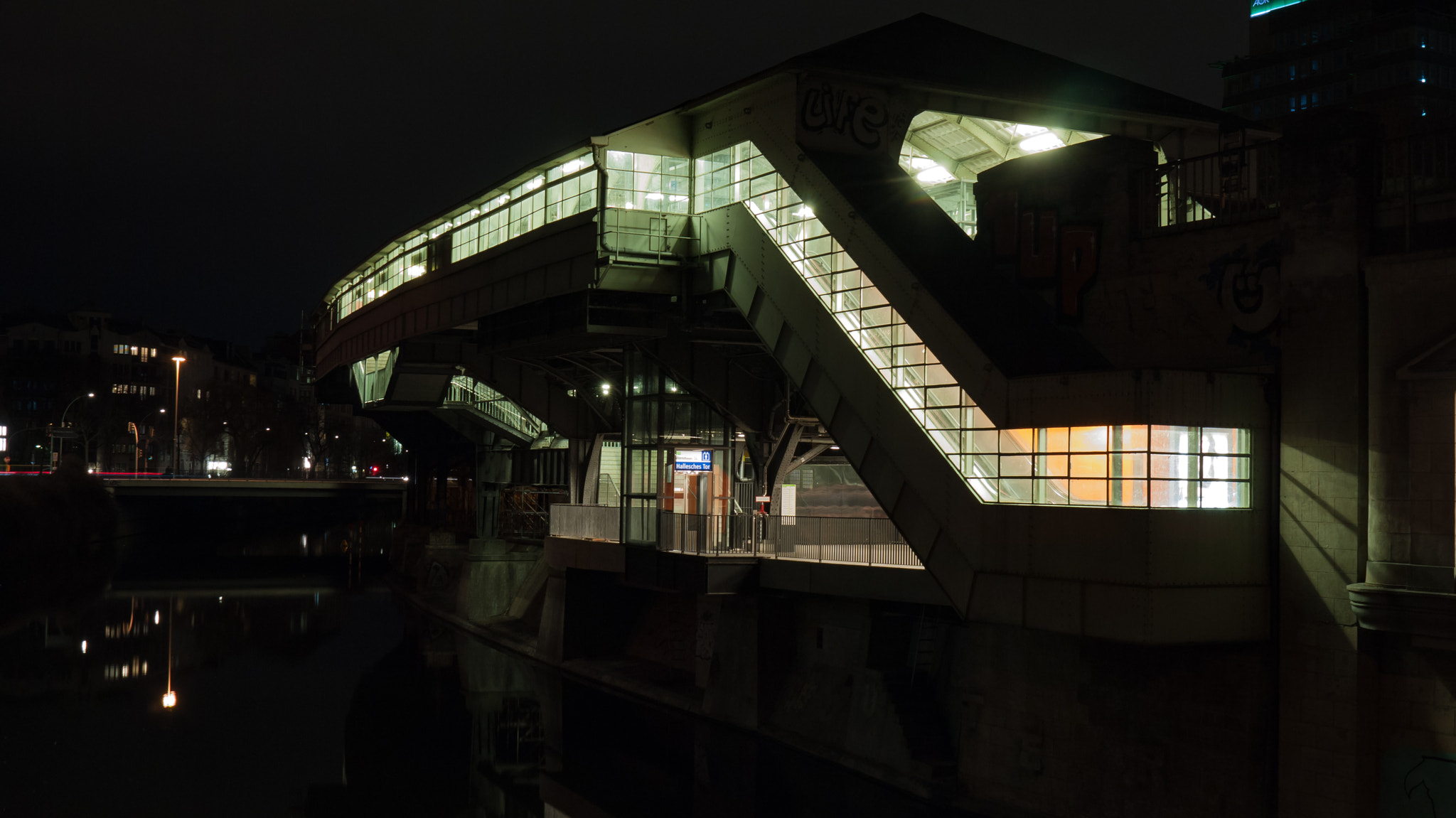 Panasonic Lumix DMC-G1 sample photo. Hallesches tor at stormy night photography