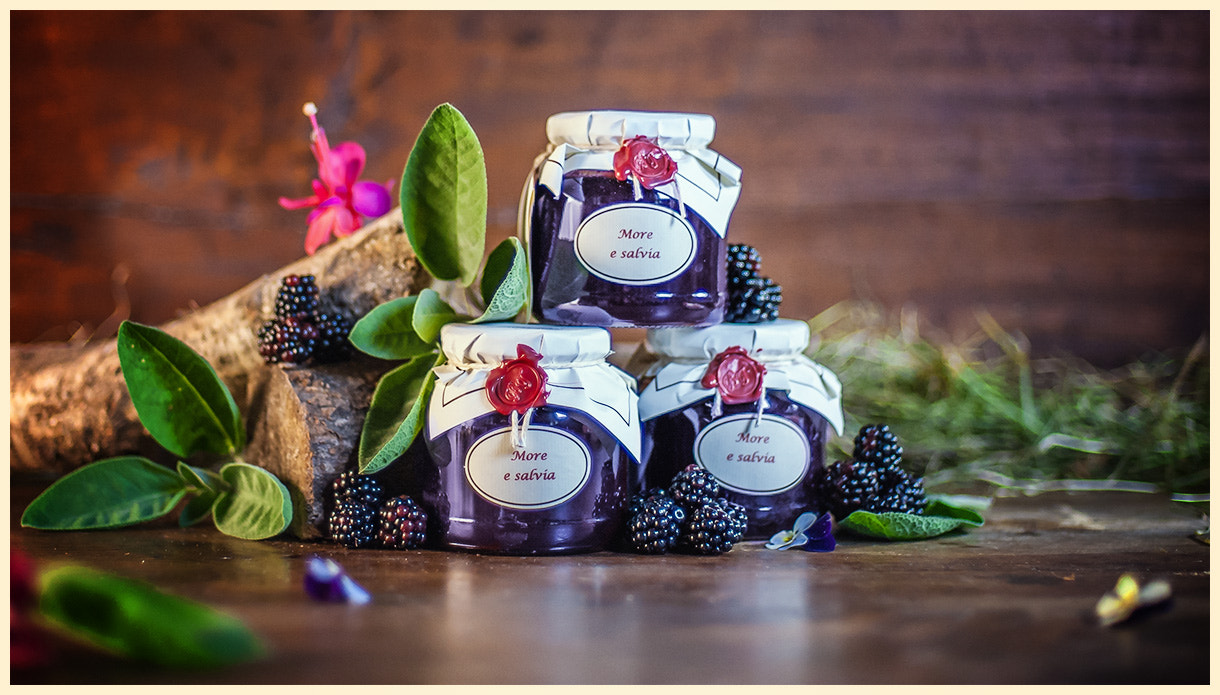 Nikon D700 sample photo. Confettura di more e salvia photography