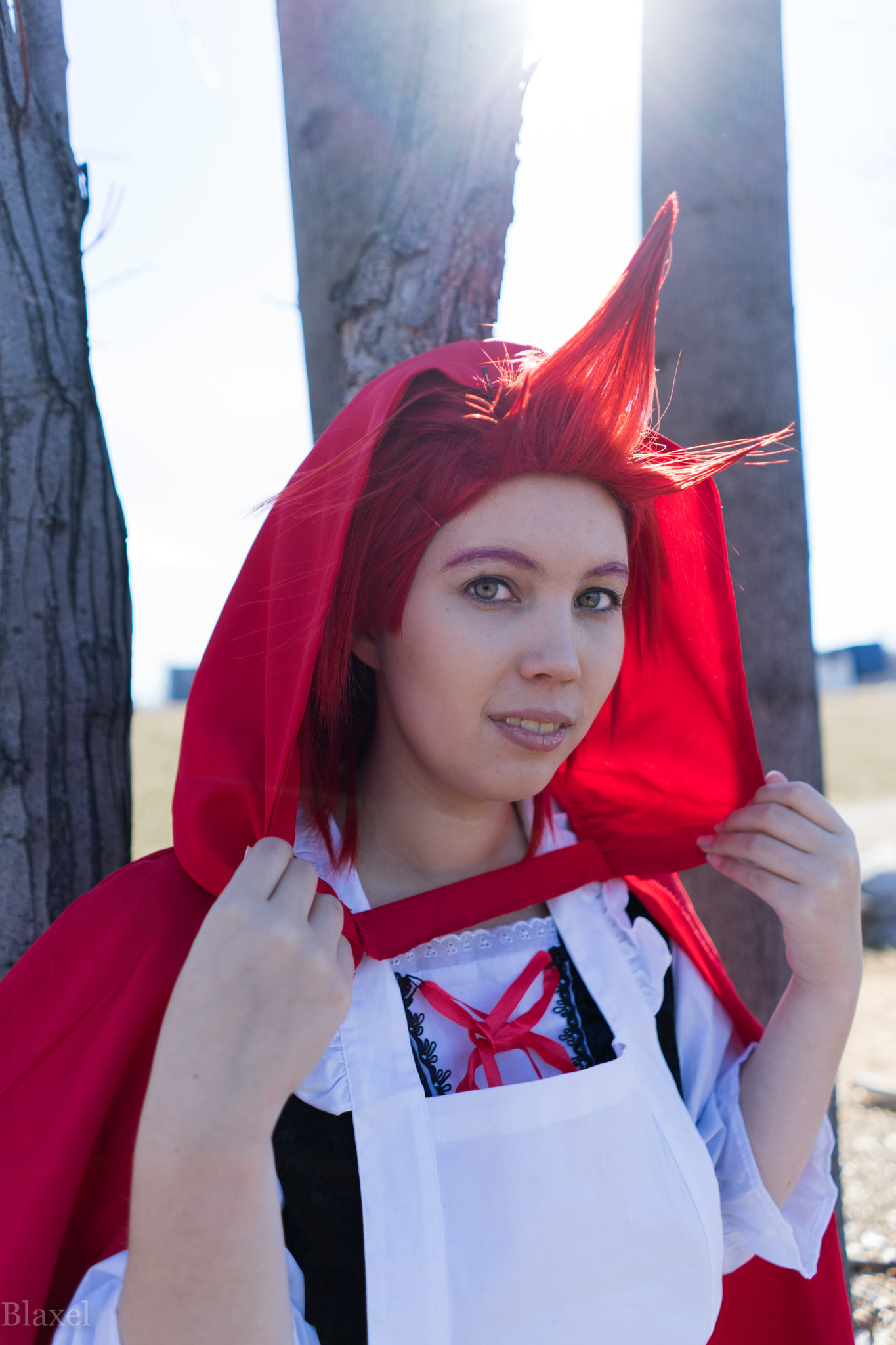 Sony FE 28mm F2 sample photo. Red riding hood photography