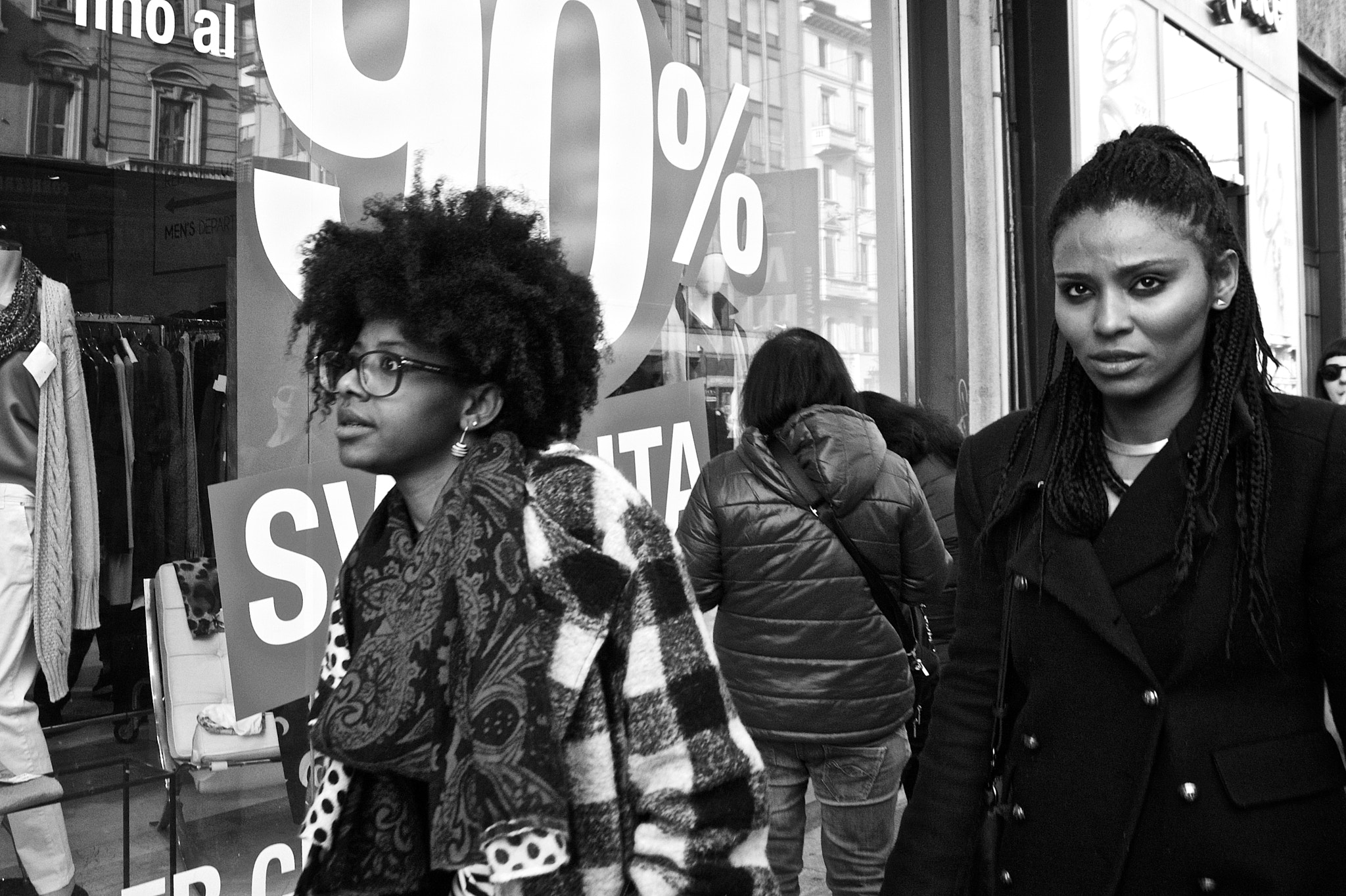 Canon EOS 50D sample photo. Girls on a walk photography