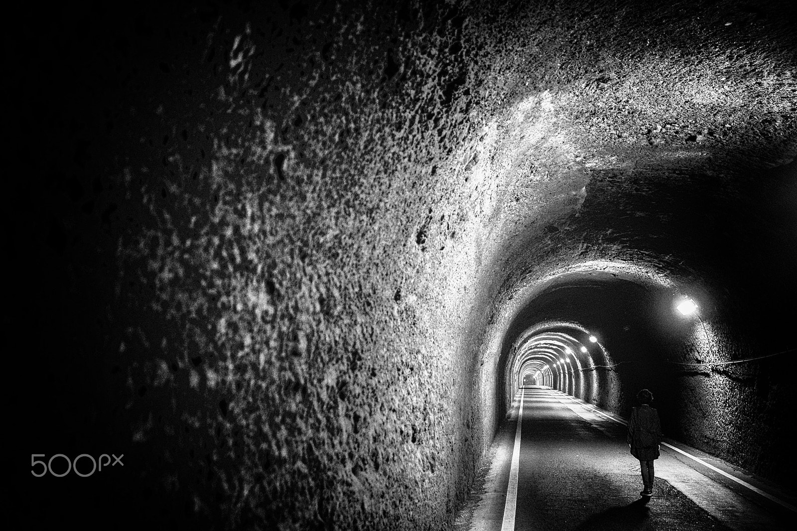 Canon EF 24-70mm F2.8L II USM sample photo. Tunnel photography