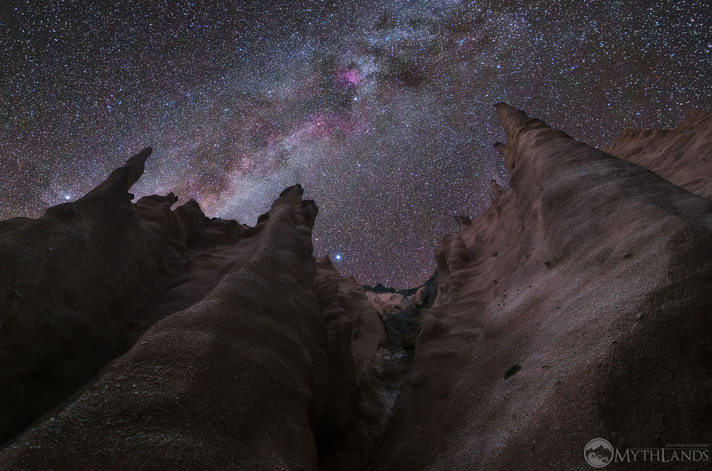Tokina AT-X Pro 11-16mm F2.8 DX sample photo. Hush photography