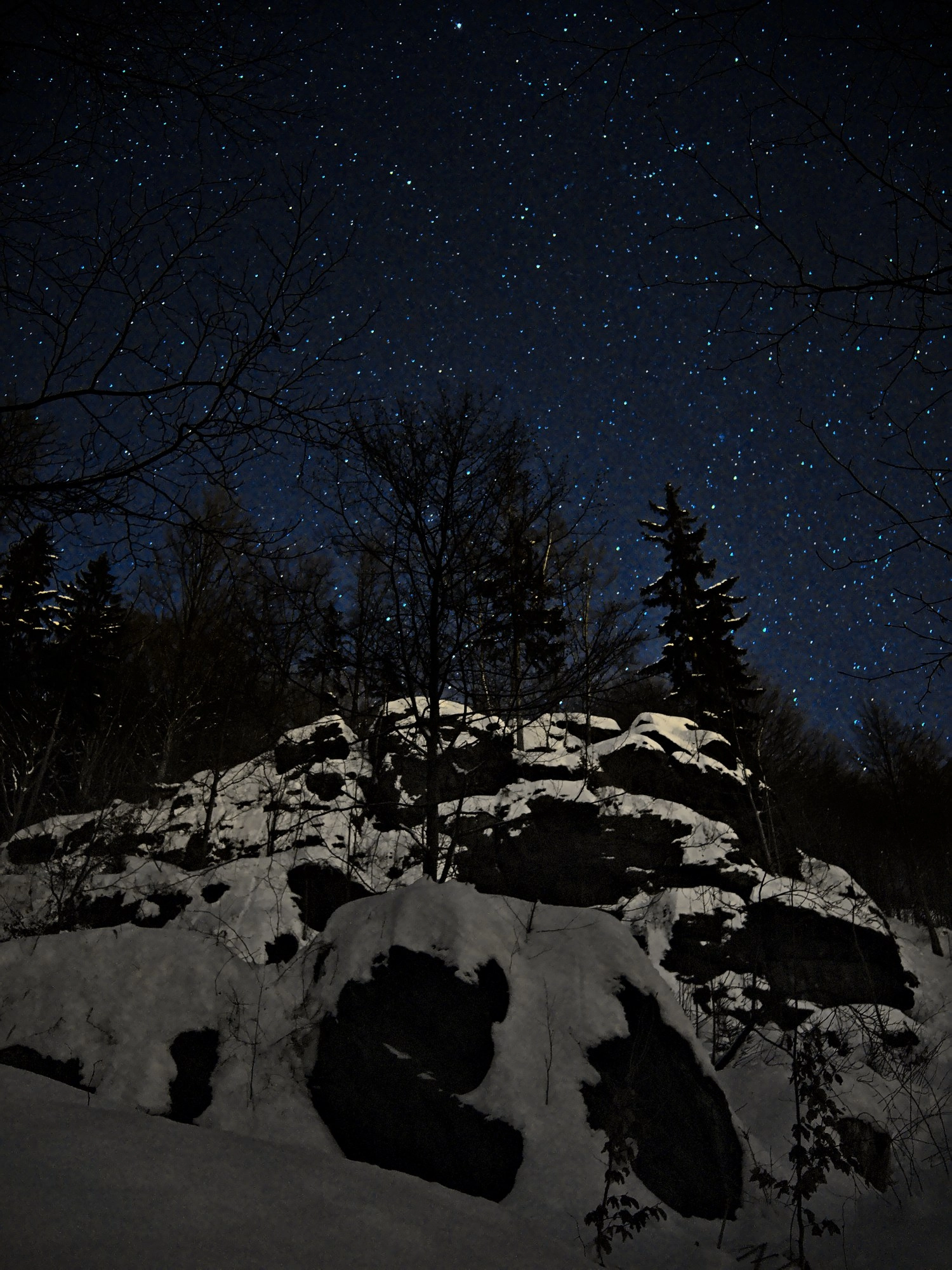 Nikon Coolpix P7800 sample photo. Rock at night photography