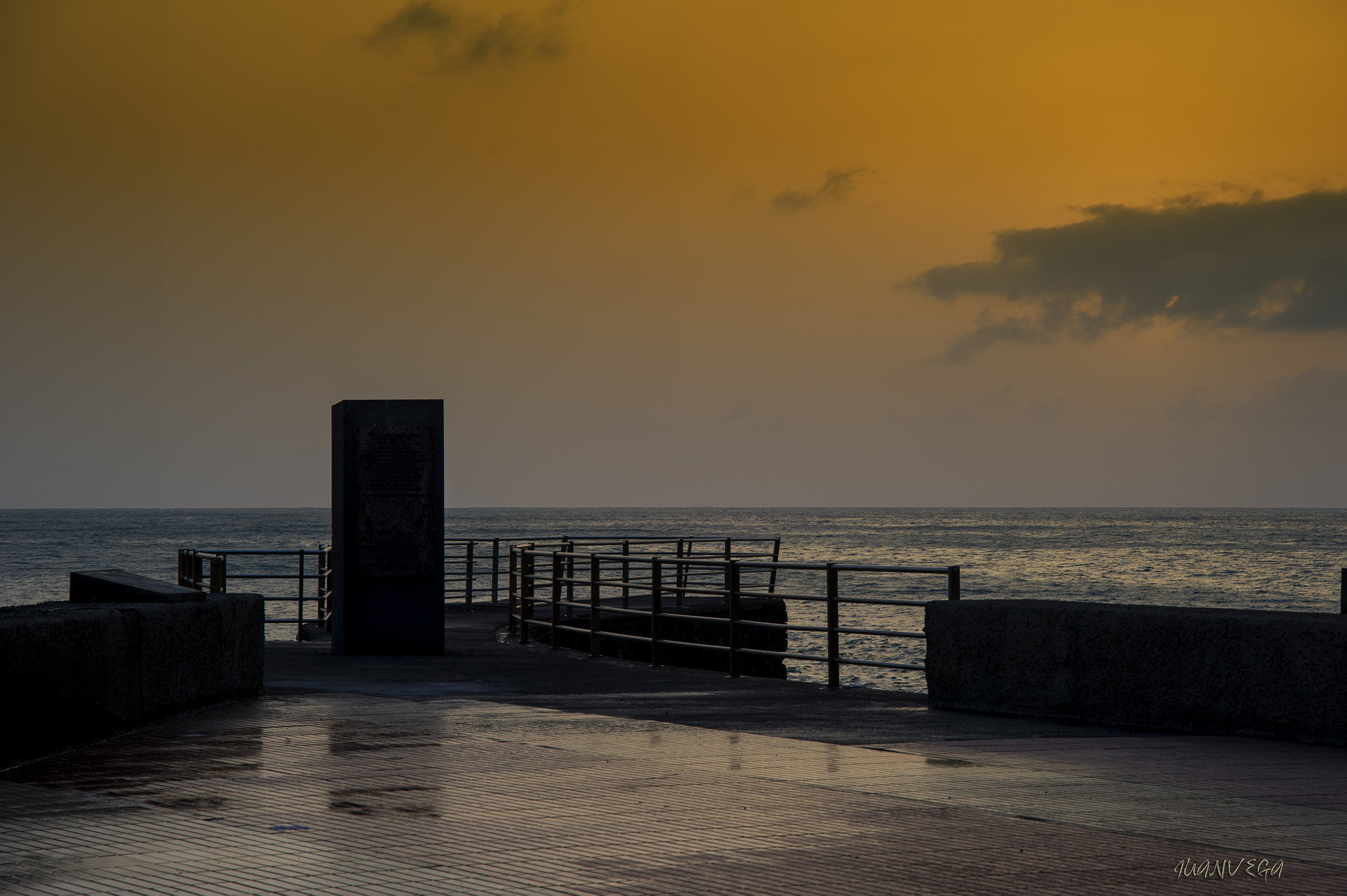 Nikon AF Nikkor 24-85mm F2.8-4D IF sample photo. Puerto de sardina photography