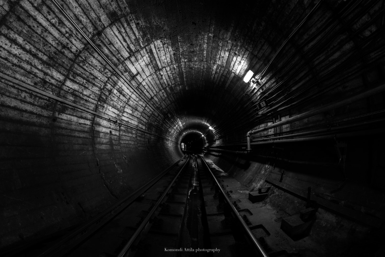Nikon D7100 + Samyang 8mm F3.5 Aspherical IF MC Fisheye sample photo. The tunnel photography