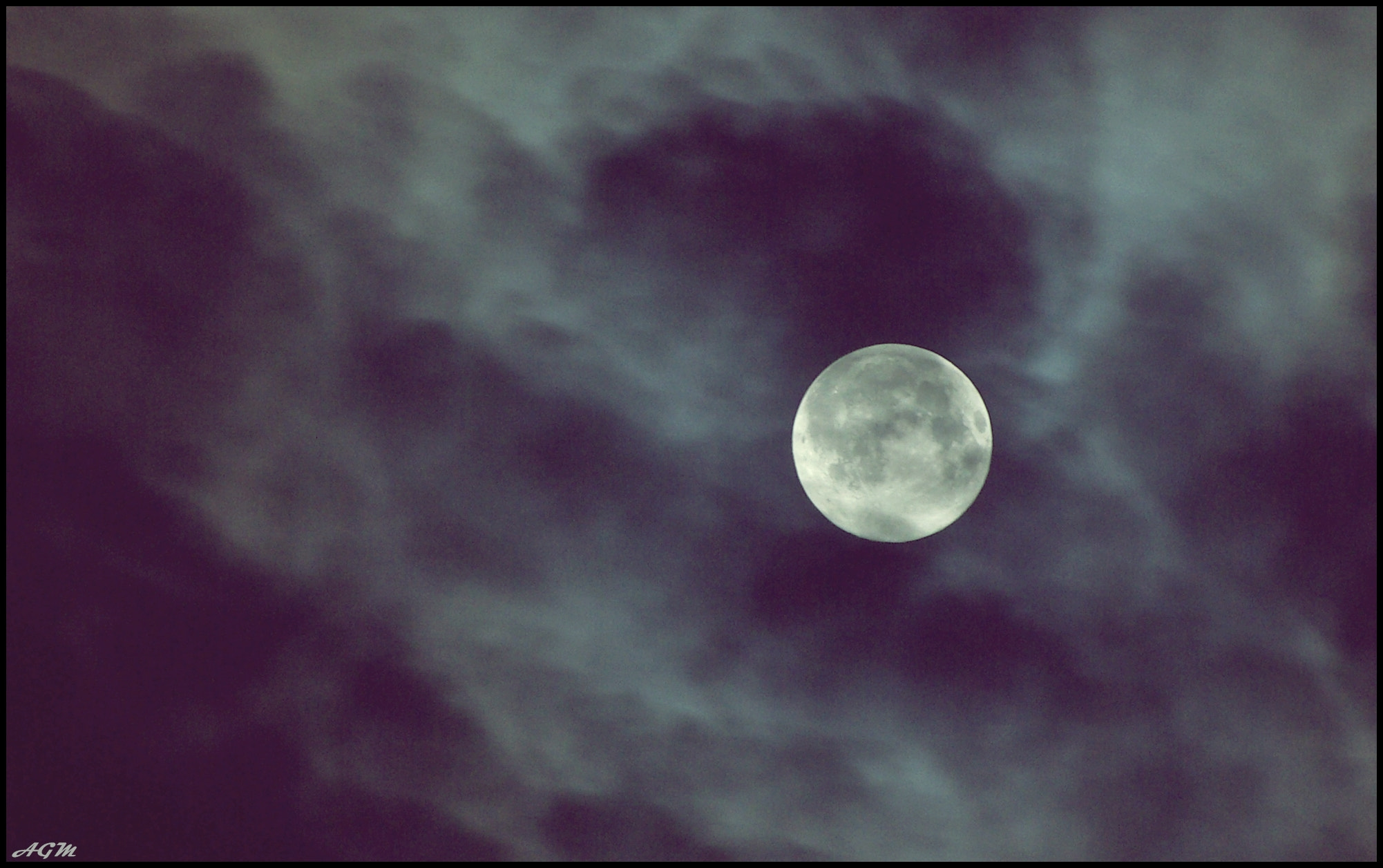 Pentax K10D sample photo. Moon photography