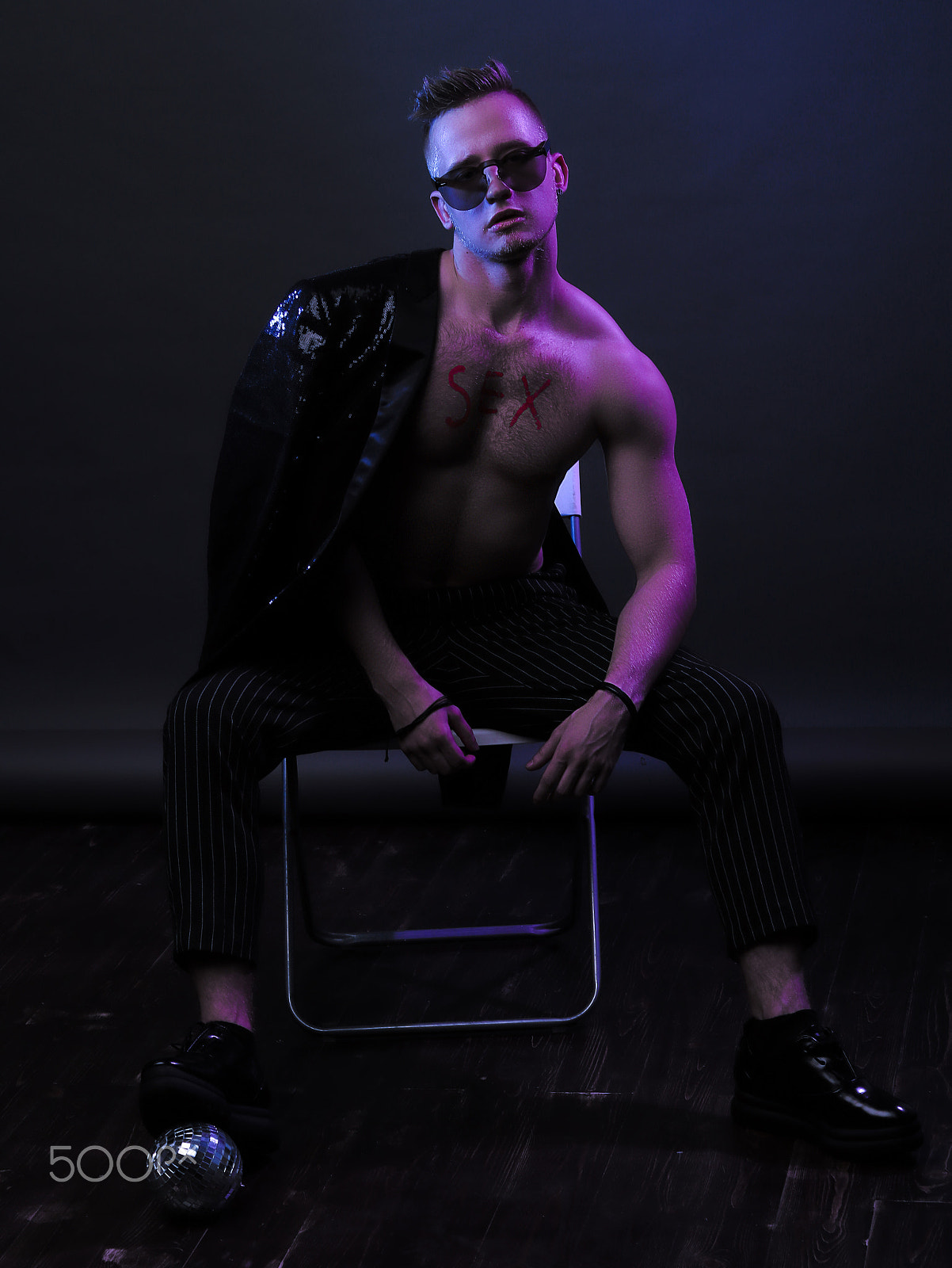 Canon EOS 760D (EOS Rebel T6s / EOS 8000D) + Canon EF 50mm F1.8 STM sample photo. Neon x sex photography