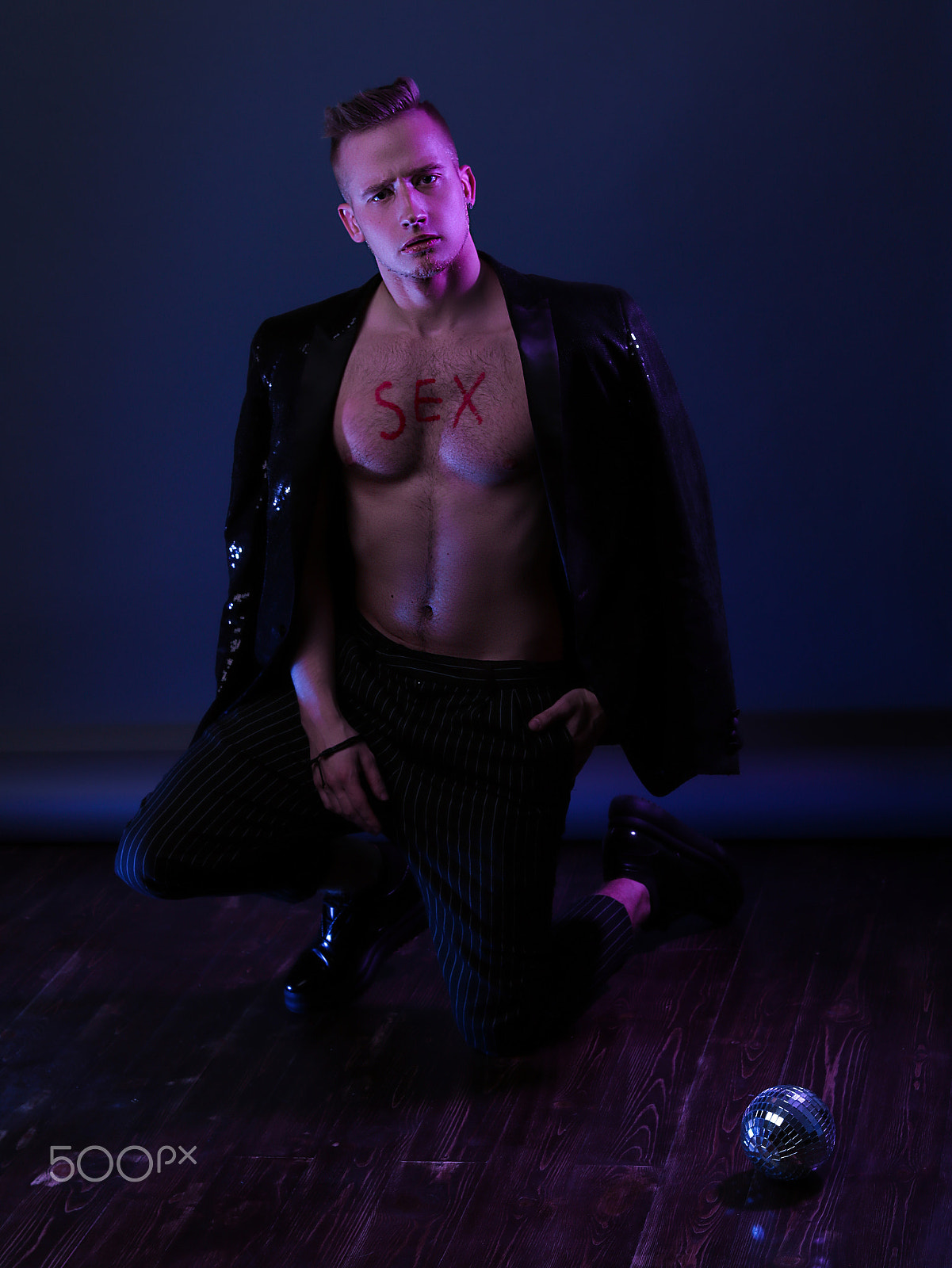 Canon EOS 760D (EOS Rebel T6s / EOS 8000D) + Canon EF 50mm F1.8 STM sample photo. Neon x sex photography