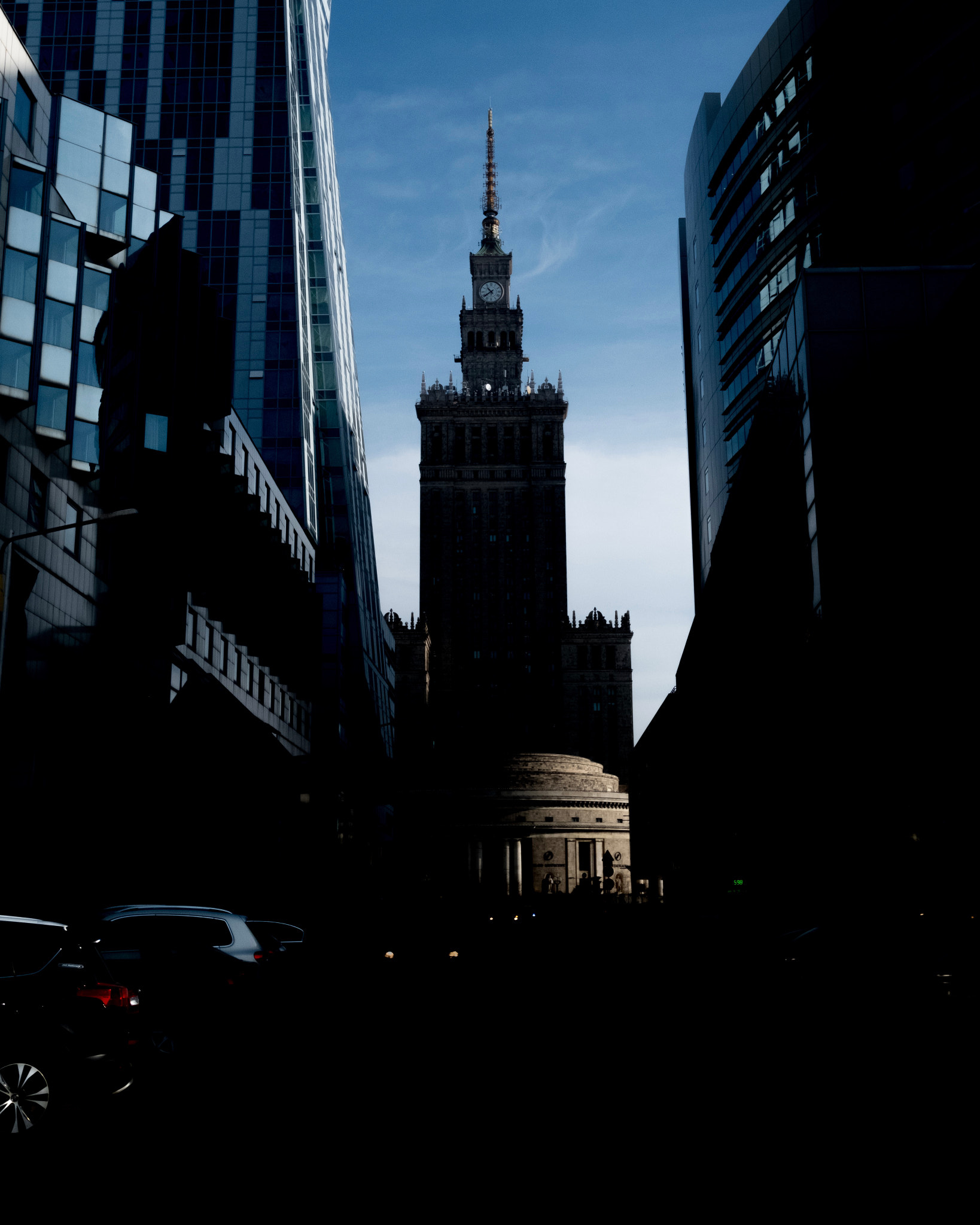 Fujifilm X-Pro2 + Fujifilm XF 10-24mm F4 R OIS sample photo. The palace of culture and science photography