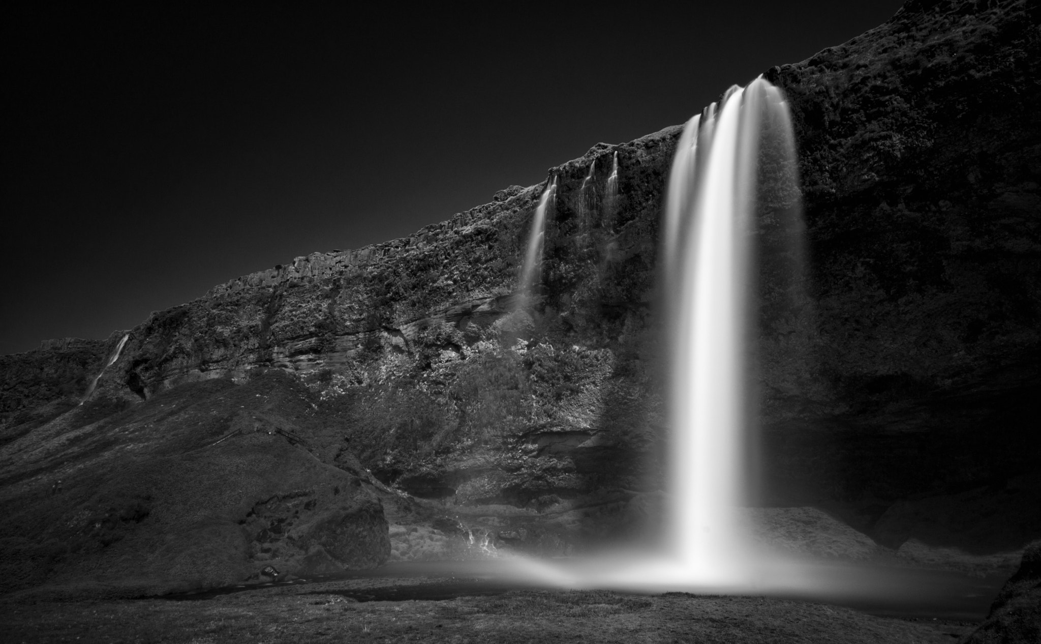 Sony SLT-A65 (SLT-A65V) + Minolta AF 28-80mm F3.5-5.6 II sample photo. Seljalandfoss photography