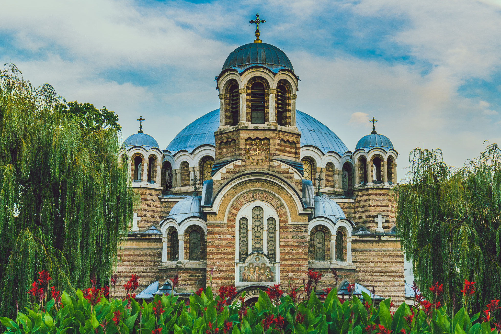 Canon EF 16-35mm F4L IS USM sample photo. Sofia photography