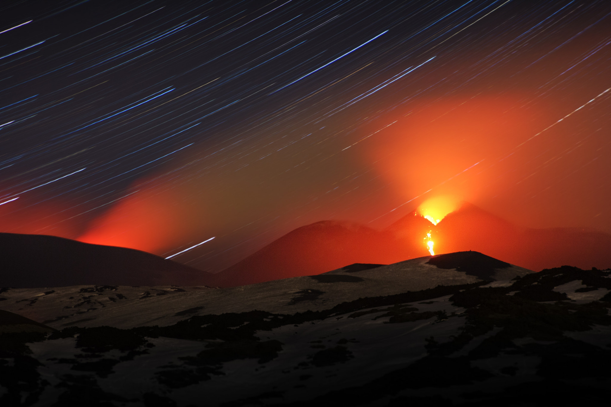 Canon EF 75-300mm f/4-5.6 USM sample photo. A resting volcano photography