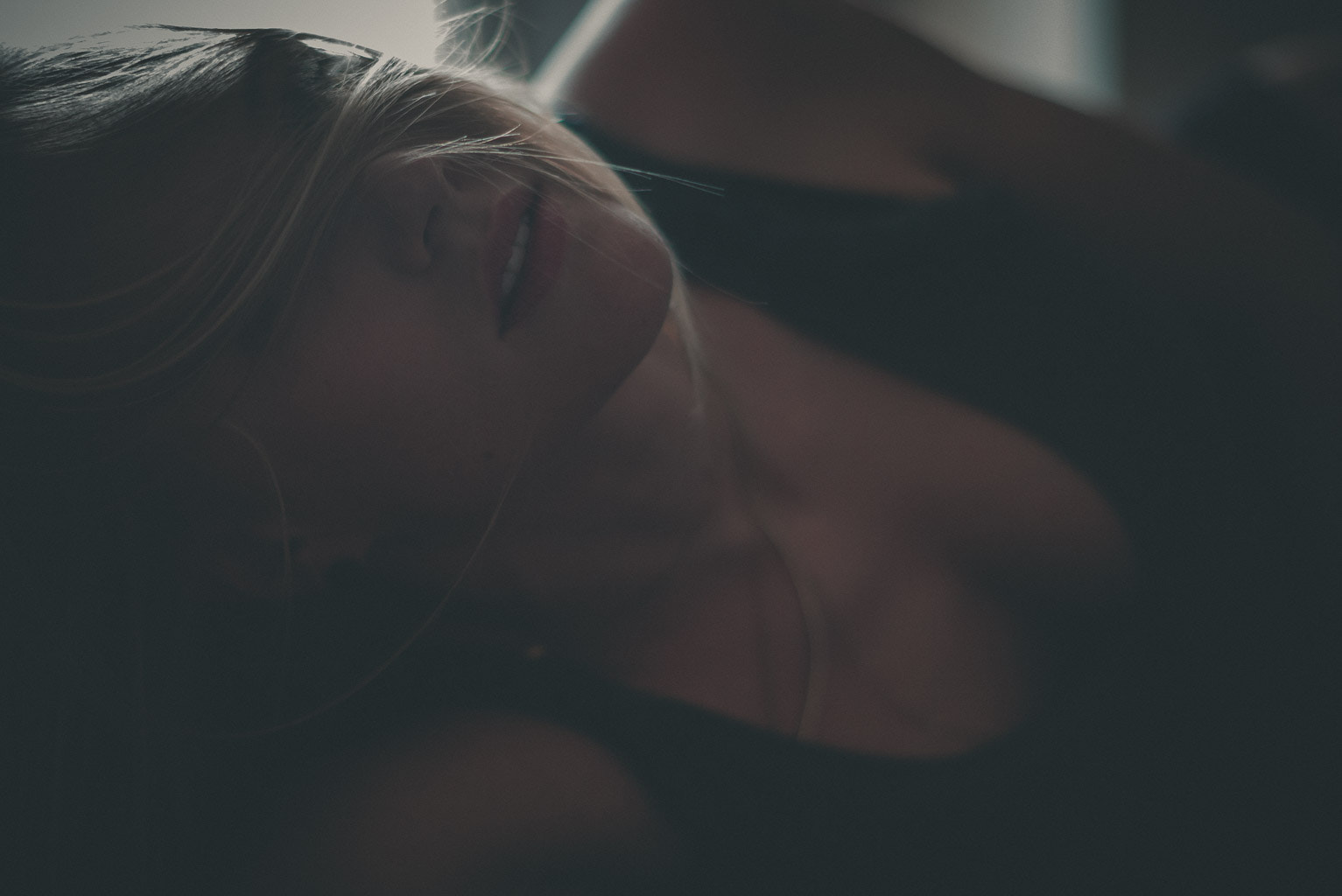 Summilux-M 1:1.4/75 sample photo. Nina. photography