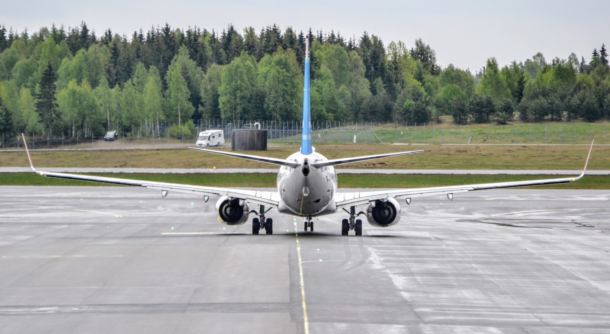 Sigma 18-250mm F3.5-6.3 DC OS HSM sample photo. Norwegian boeing 737-800 photography