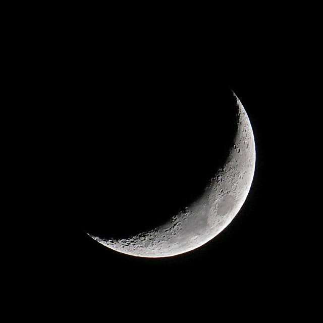 Sony a6300 + Sony E 55-210mm F4.5-6.3 OSS sample photo. The moon at 21% shot with a sony a6300 photography