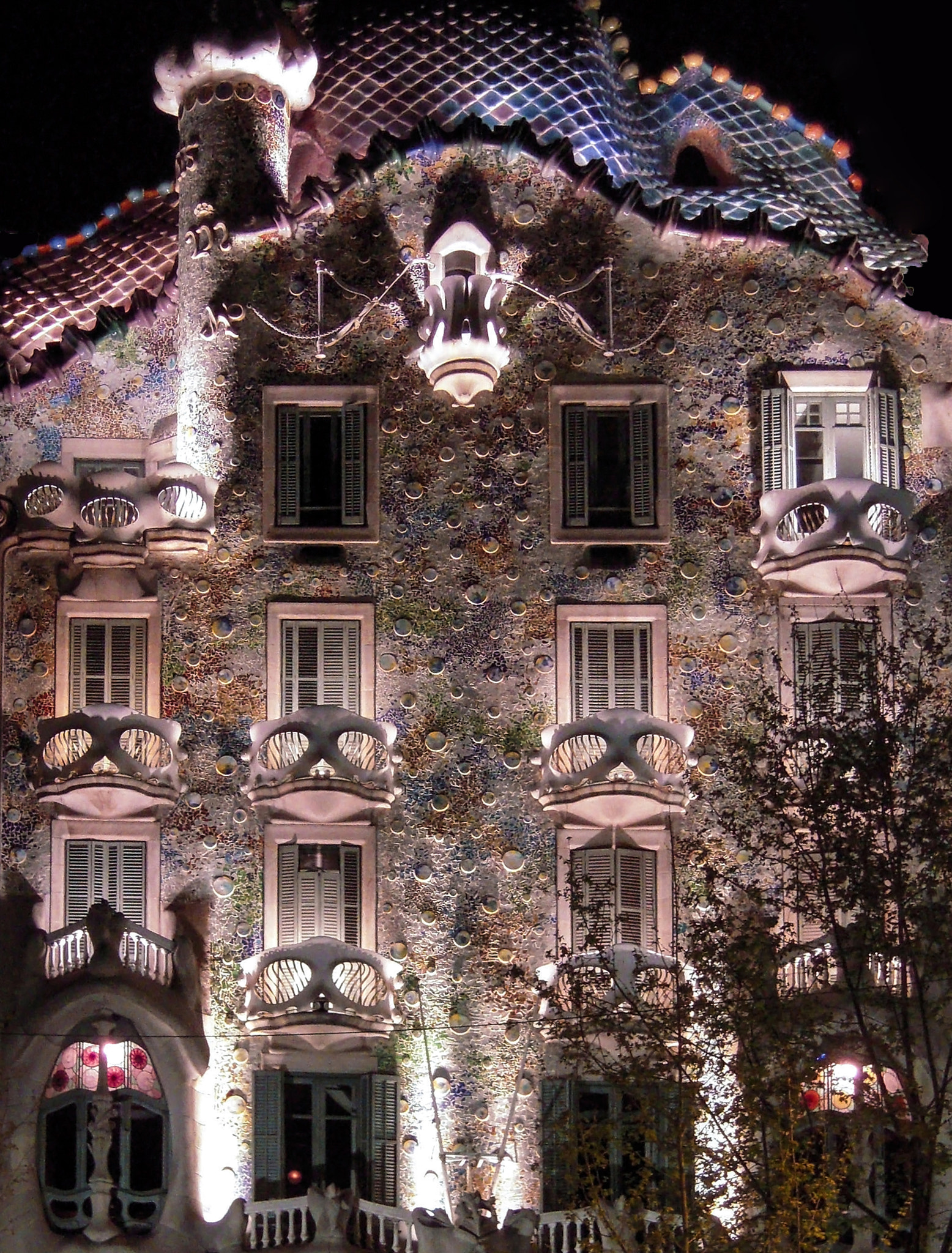 Nikon Coolpix S600 sample photo. Casa battlo... photography