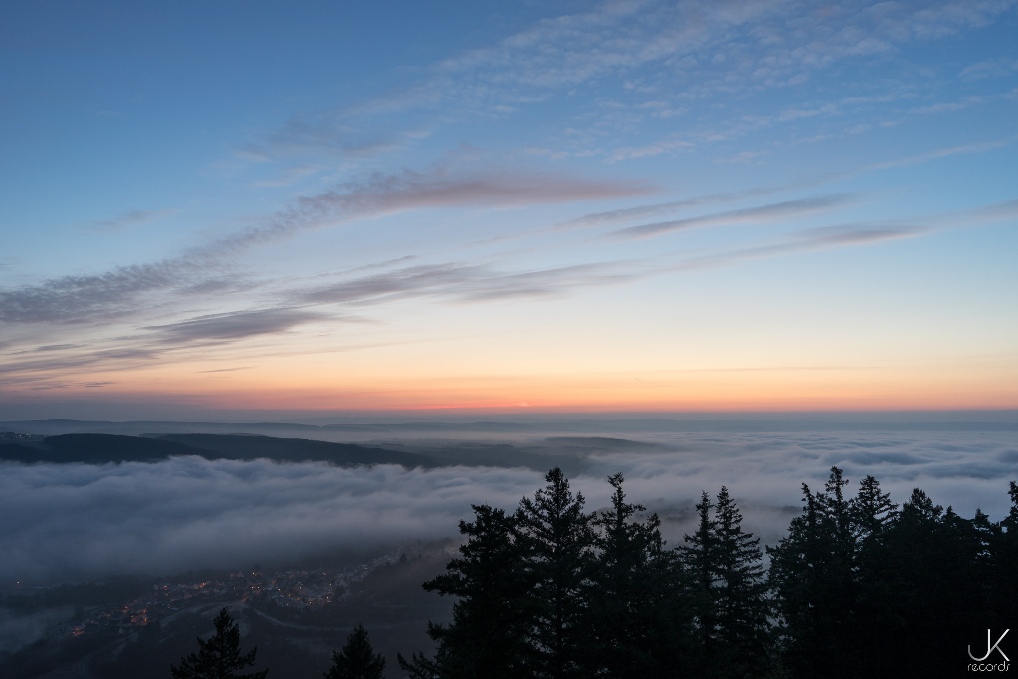 Sony a7 + Sony FE 28mm F2 sample photo. Day'n night - calm morning photography