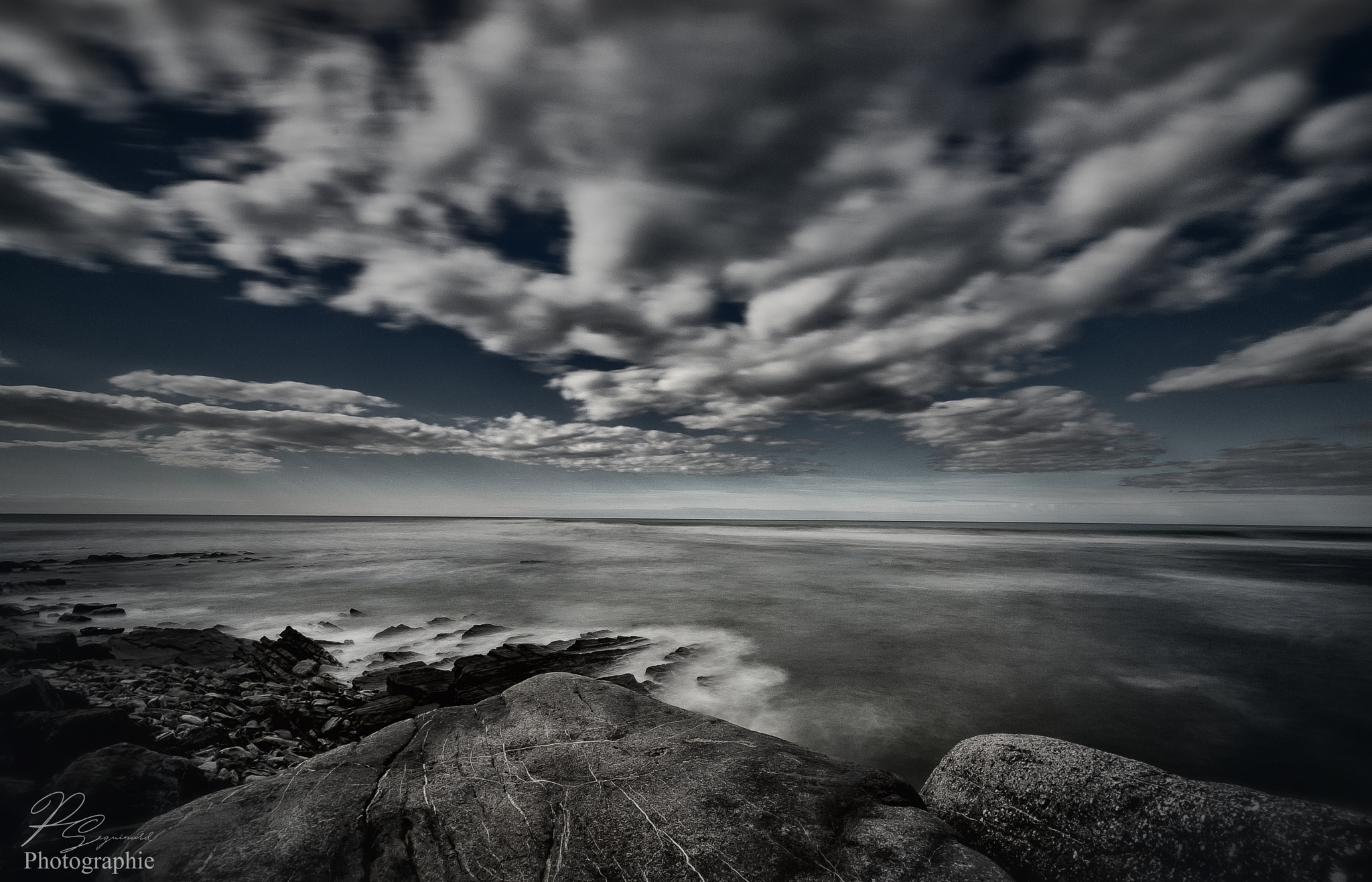 Sigma AF 10-20mm F4-5.6 EX DC sample photo. Rever of escape photography