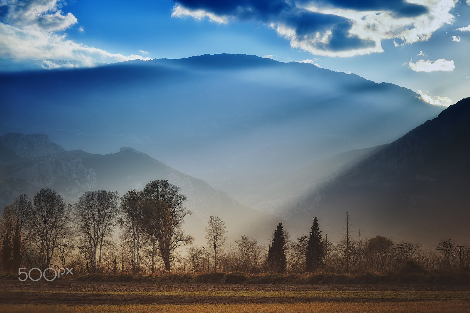 Nikon D750 + Nikon AF-S Nikkor 80-400mm F4.5-5.6G ED VR sample photo. Winter in the valley photography