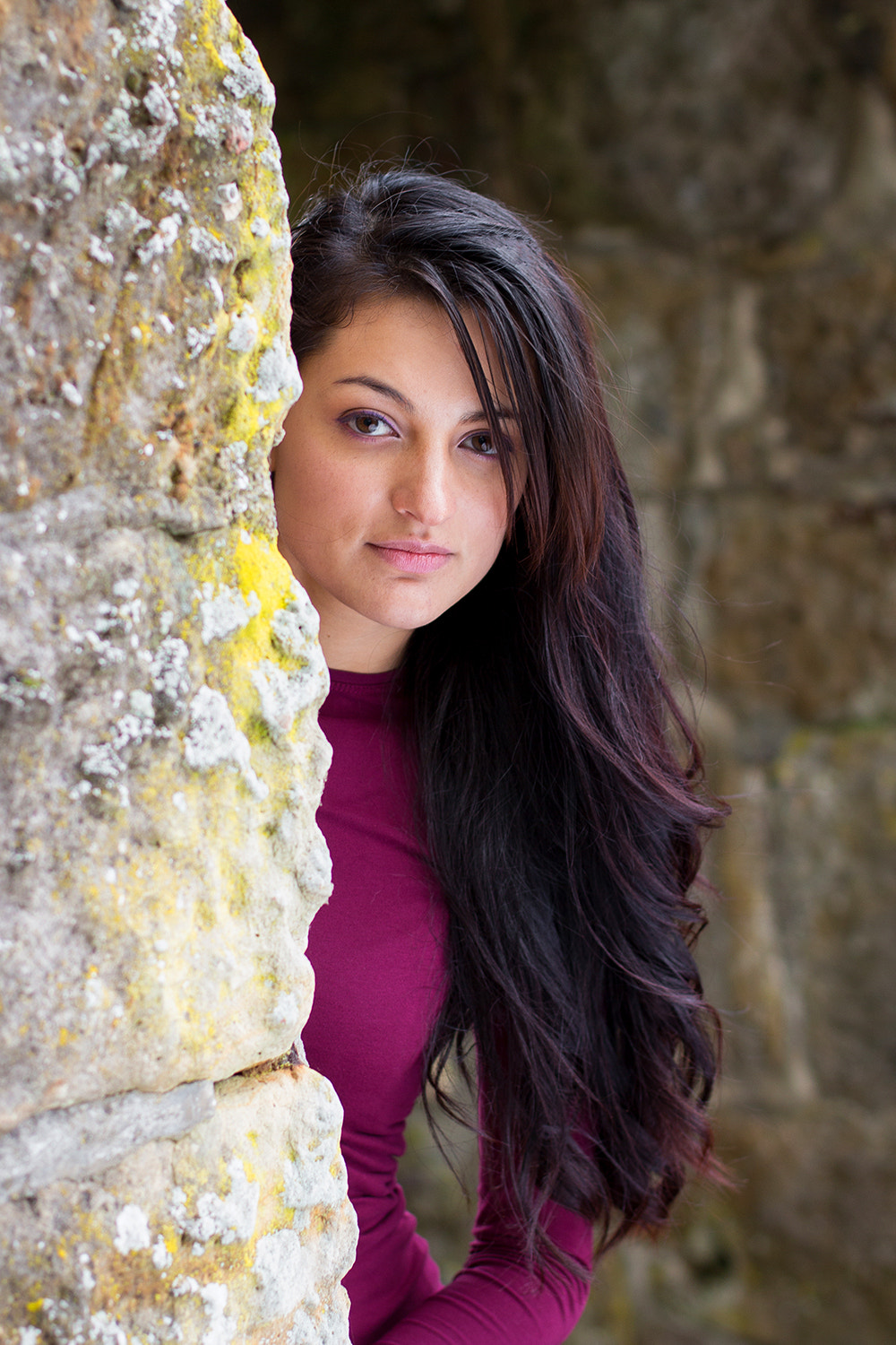 Canon EOS 650D (EOS Rebel T4i / EOS Kiss X6i) + Canon EF 50mm F1.4 USM sample photo. Columbian girl photography