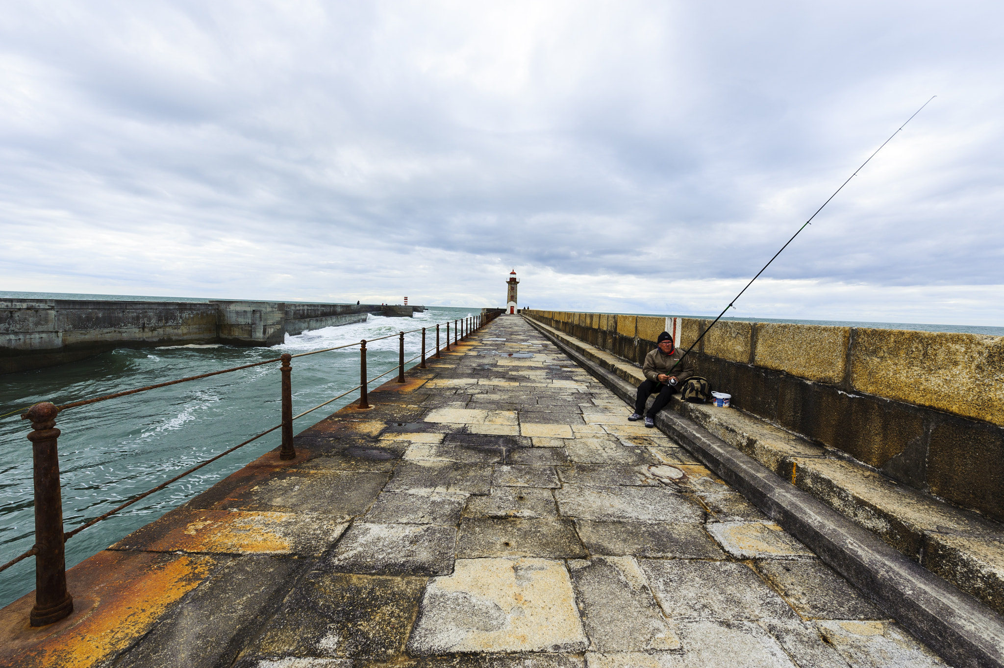 Nikon AF-S Nikkor 14-24mm F2.8G ED sample photo. Pescador photography