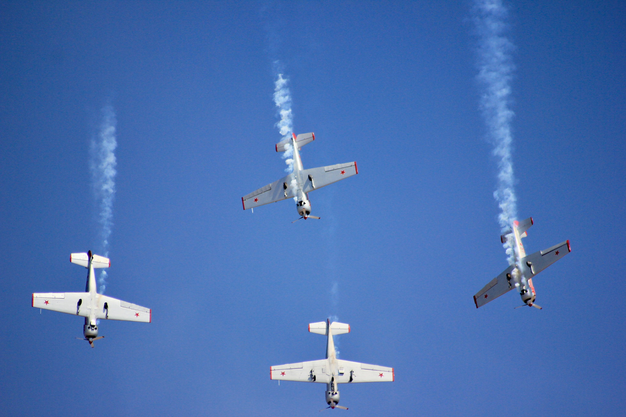 Canon EOS 550D (EOS Rebel T2i / EOS Kiss X4) + Canon 70-300mm sample photo. Aeroindia 2017 photography