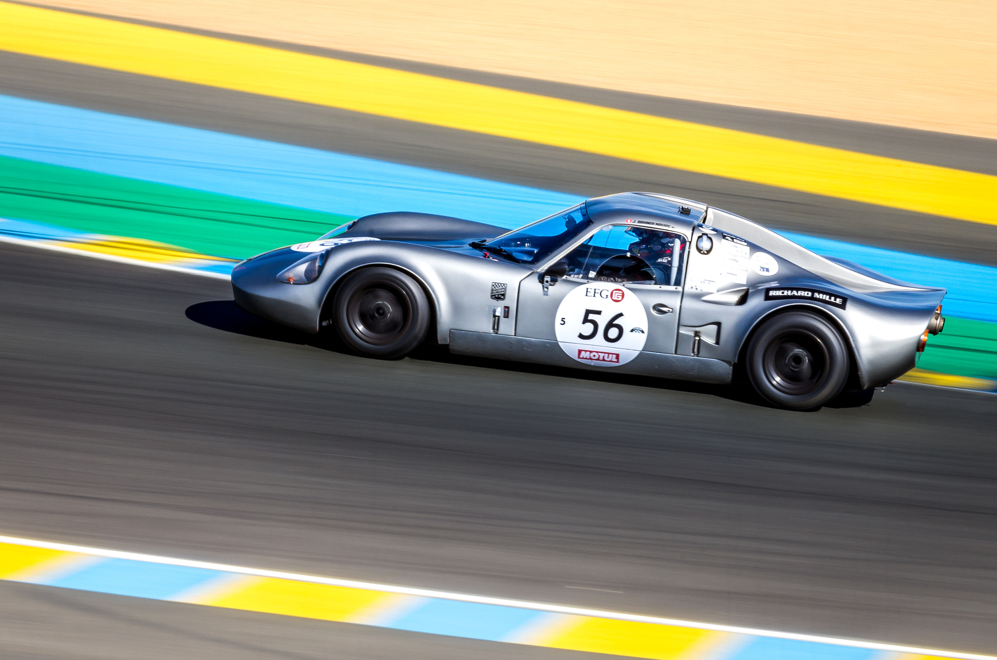 Pentax K-5 sample photo. Chevron b8 bmw (1968) photography