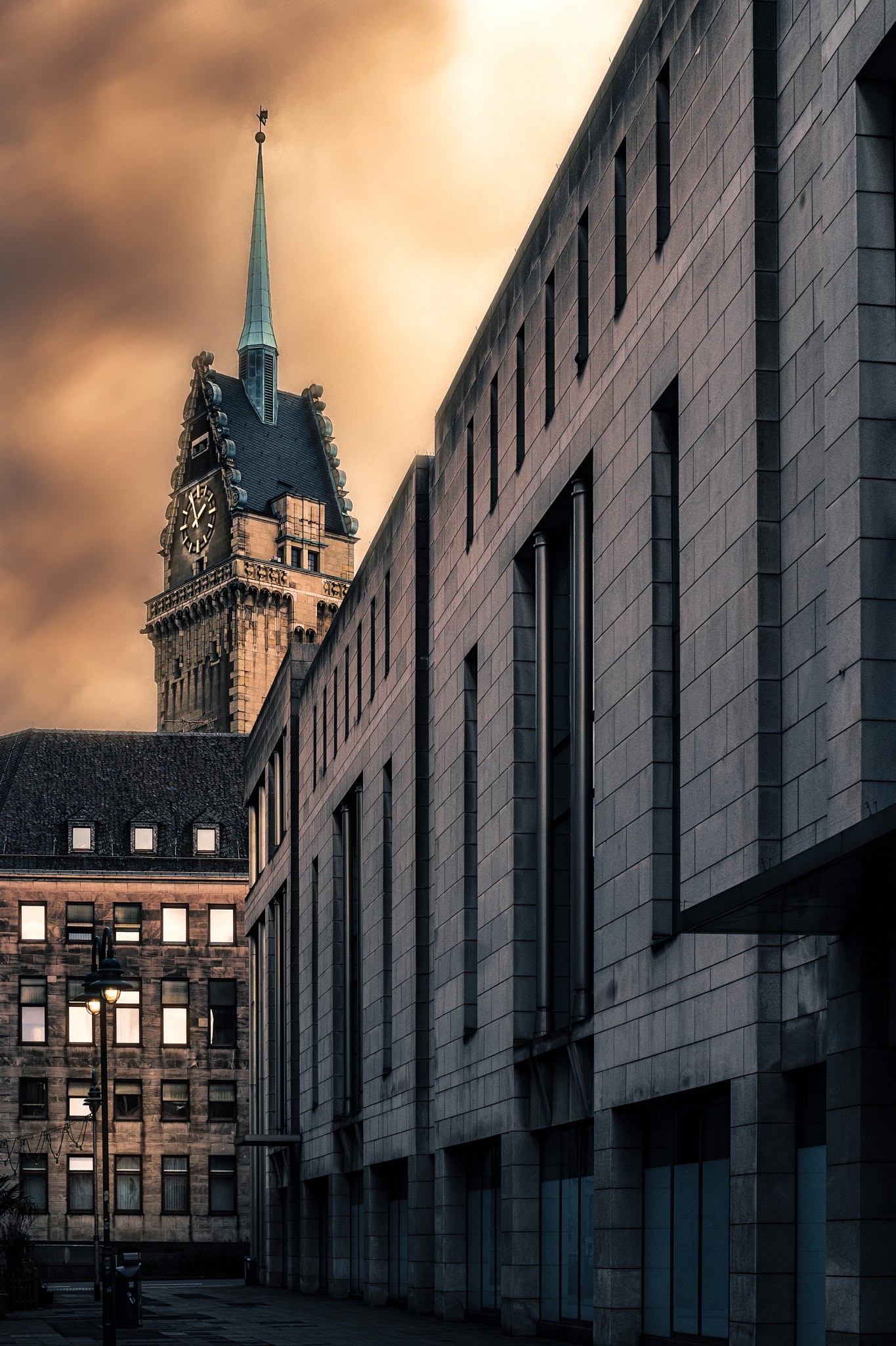 Canon EF 50mm F1.2L USM sample photo. Duisburg night photography