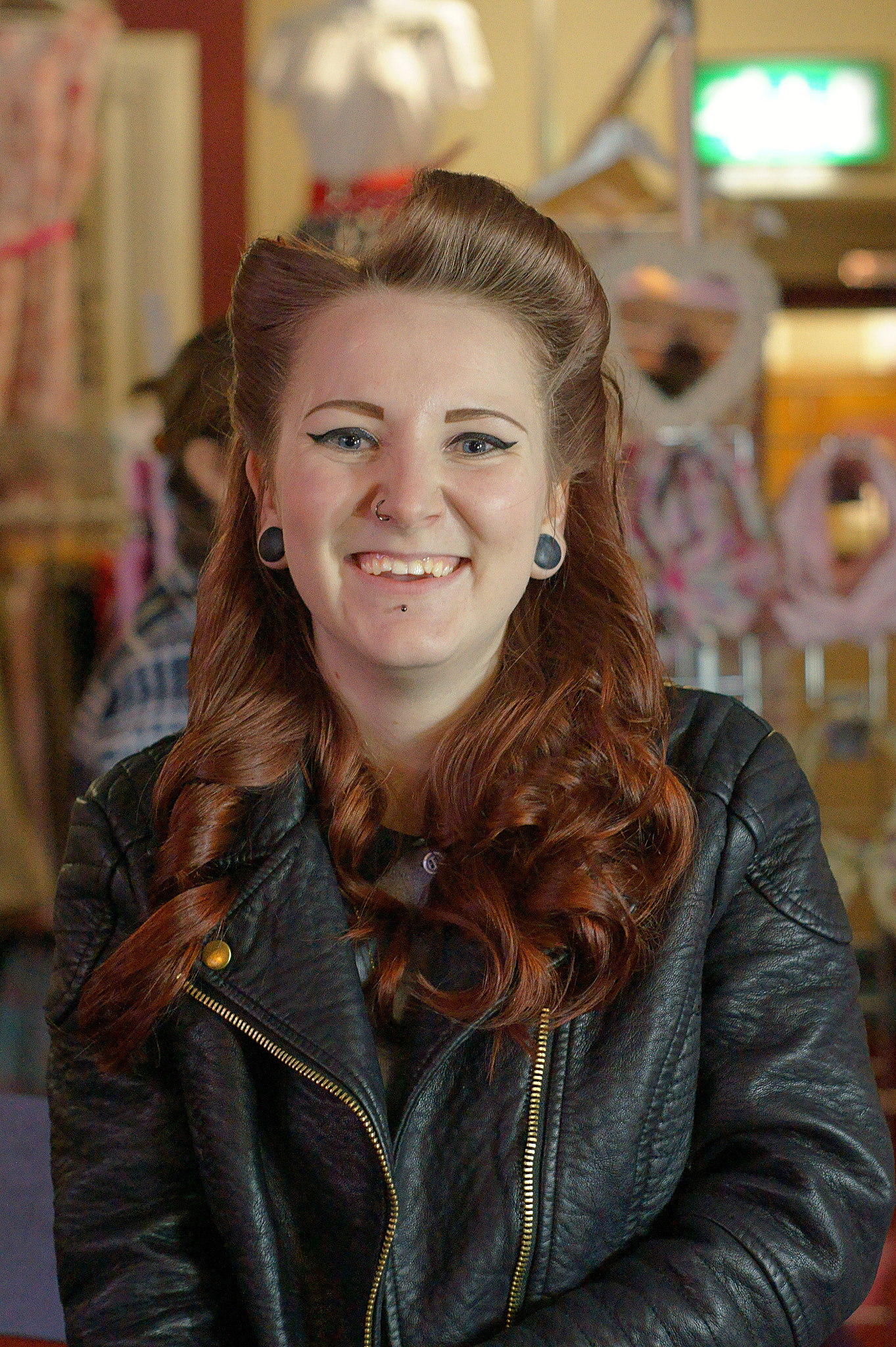 Sony SLT-A58 + Minolta AF 50mm F1.7 sample photo. Lou lou's vintage fair photography