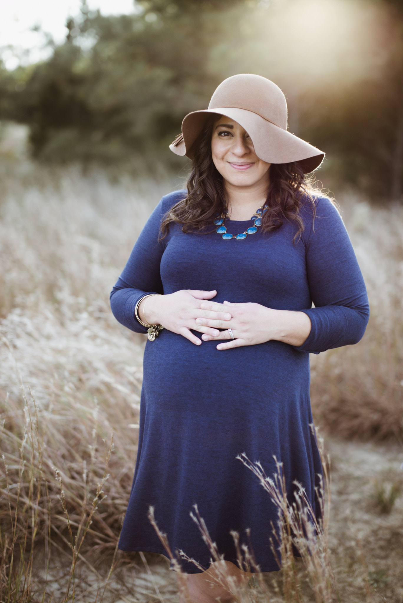 Leica Summilux-M 50mm F1.4 ASPH sample photo. Maternity photography